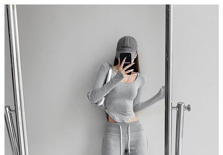 Drawstring-Waist Boot-Cut Sweatpants Product Image