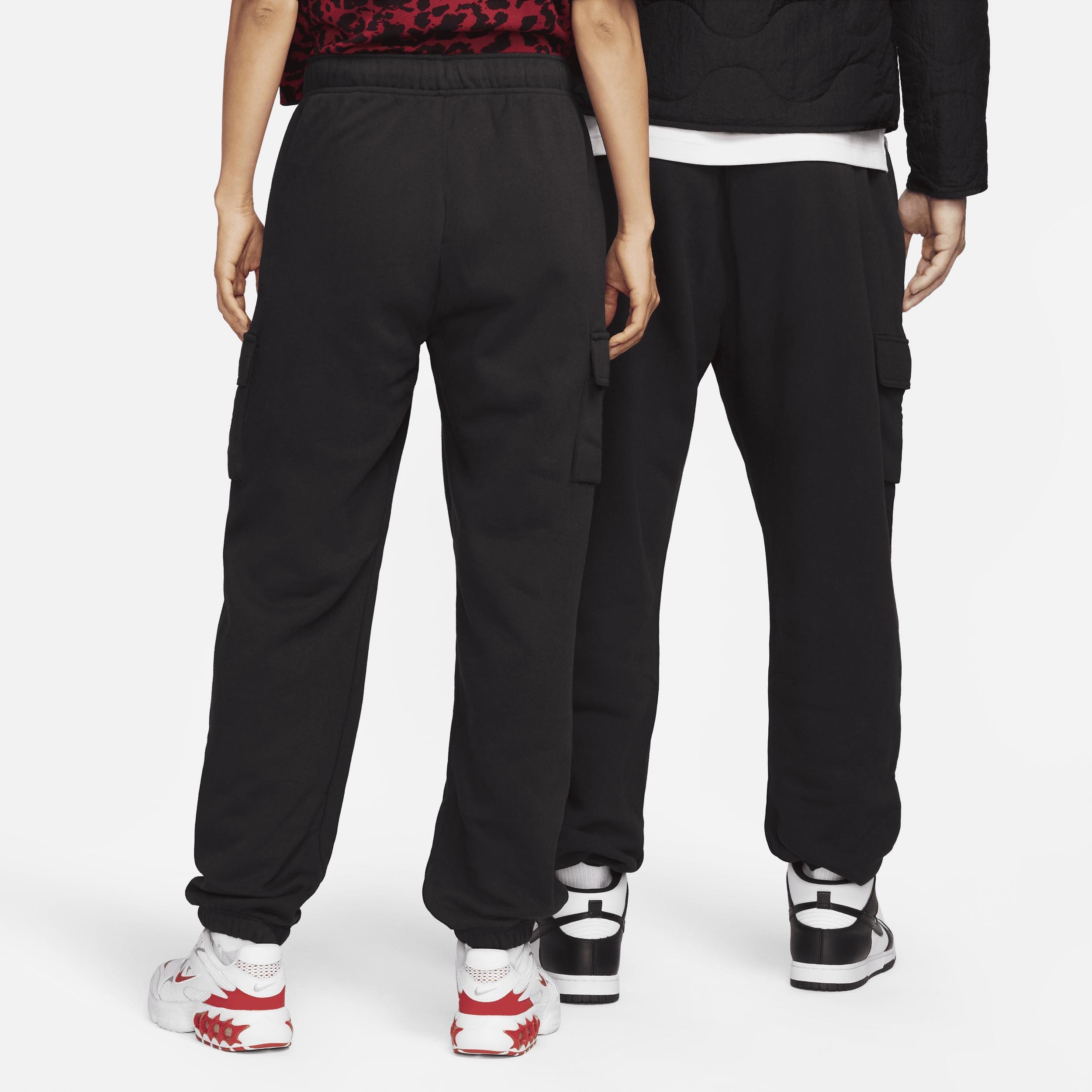 Women's Nike Sportswear Club Fleece Midrise Cargo Pants, Size: XL, Black Product Image