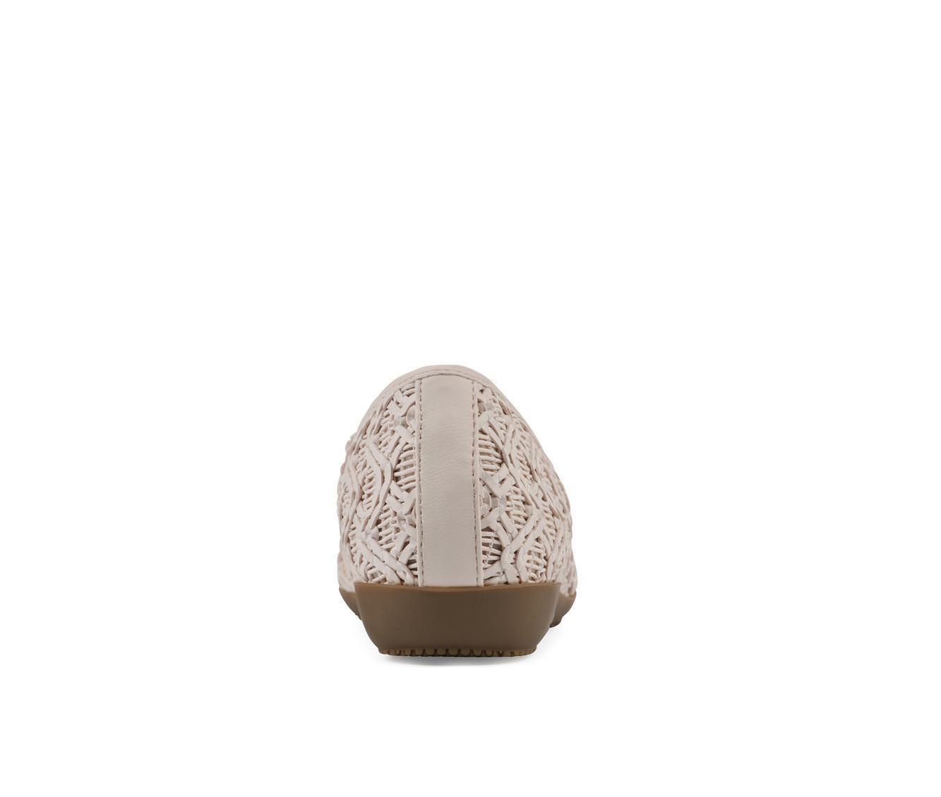 Women's Cliffs by White Mountain Cariann Flats Product Image