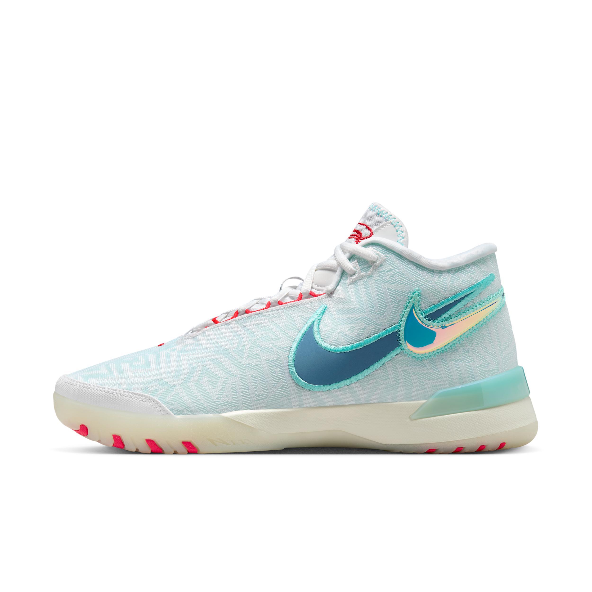 Nike Men's LeBron NXXT Genisus Basketball Shoes Product Image