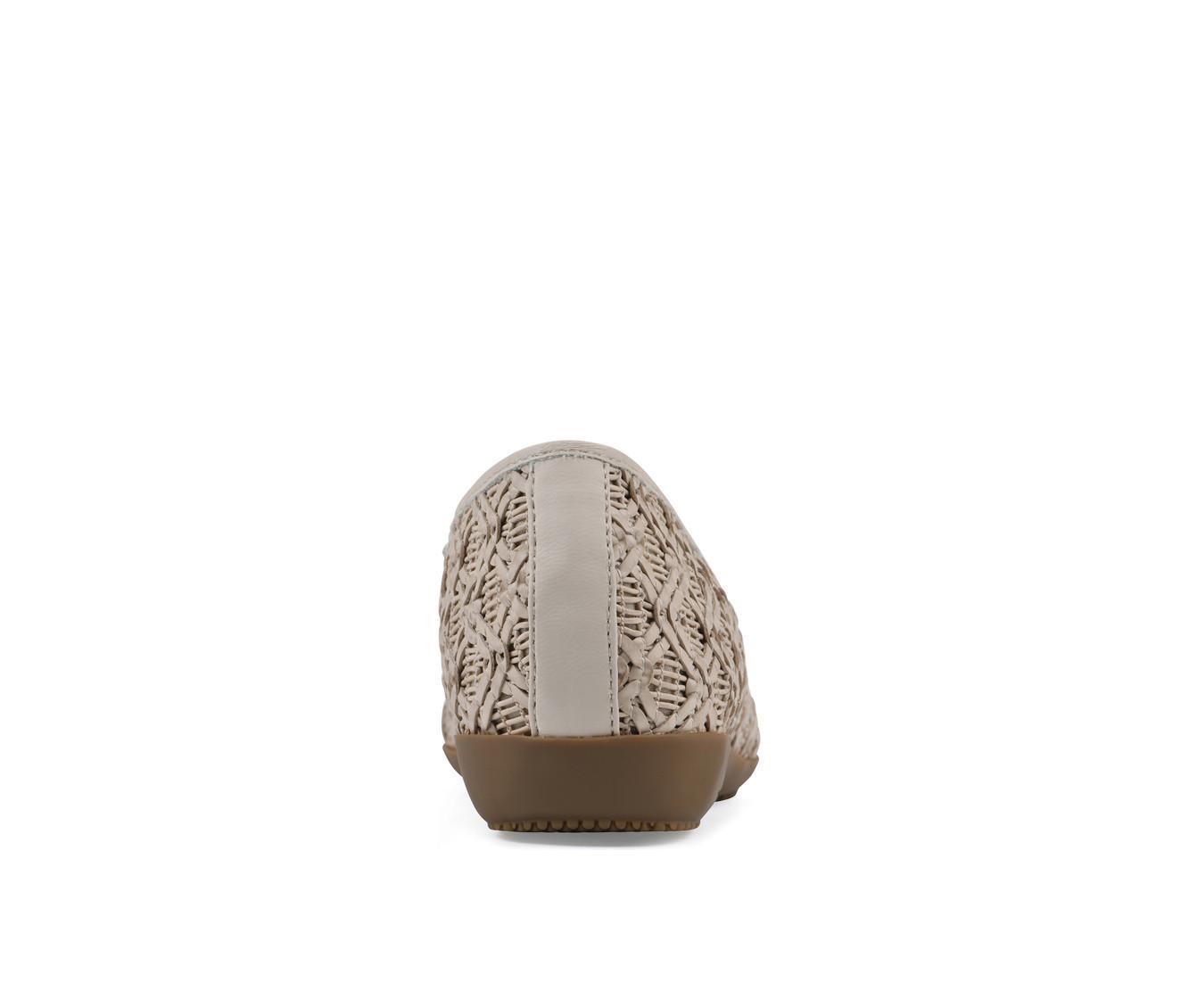 Women's Cliffs by White Mountain Cariann Flats Product Image