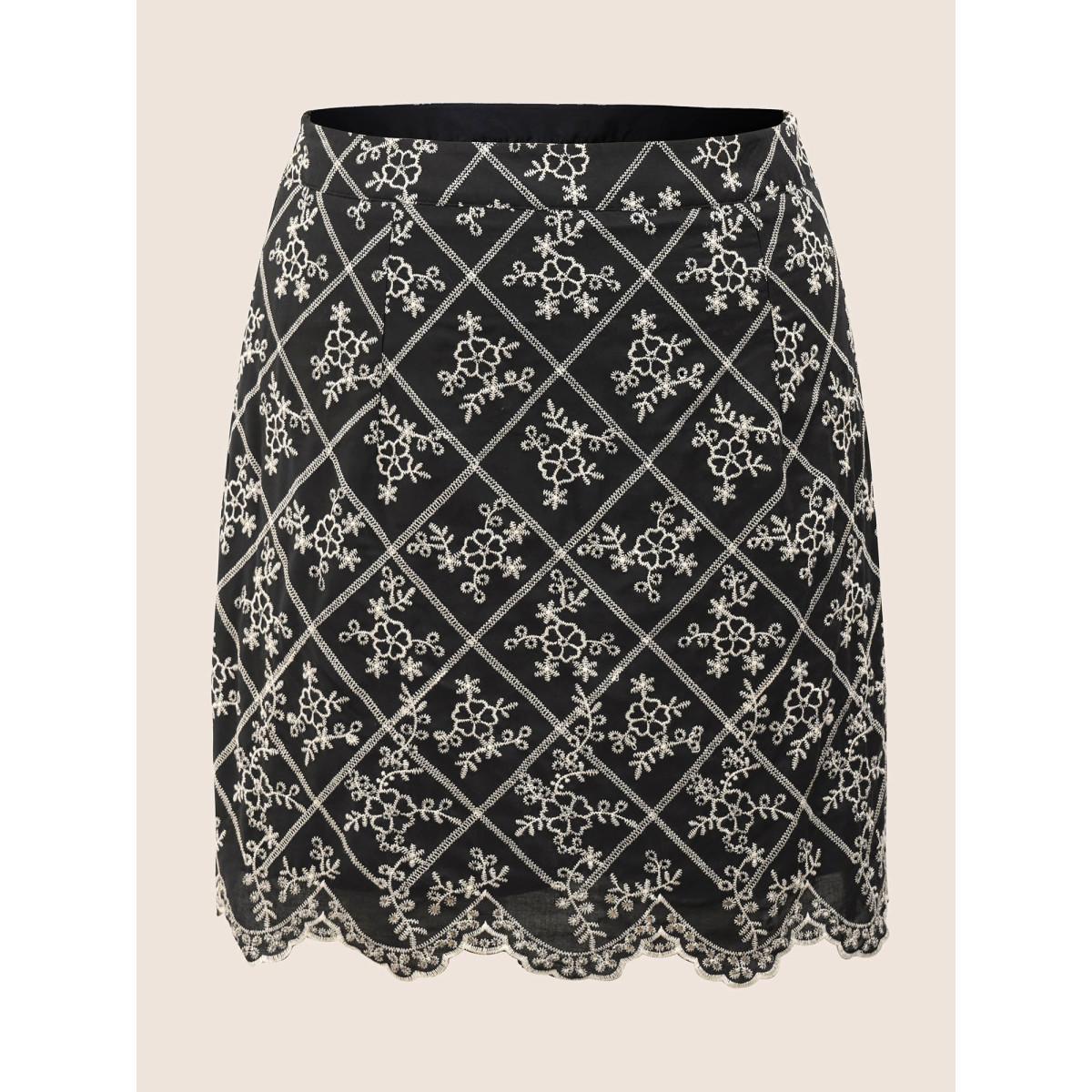 Plus Size Bandana Embroidered Zipper Fly Skirt Women Black Resort Embroidered No stretch Vacation Skirts BloomChic 14-16/1X Product Image