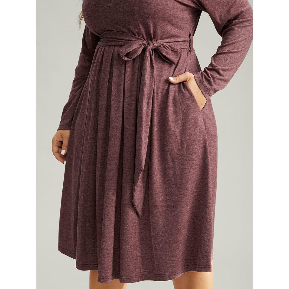 Plus Size Plain Pleated Hem Belted Long Sleeve Dress DustyPink Women Elegant Plain Round Neck Long Sleeve Curvy Midi Dress BloomChic 28/5X Product Image