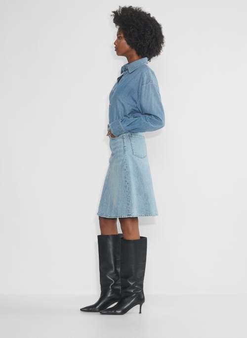 the ’90s midi denim skirt Product Image