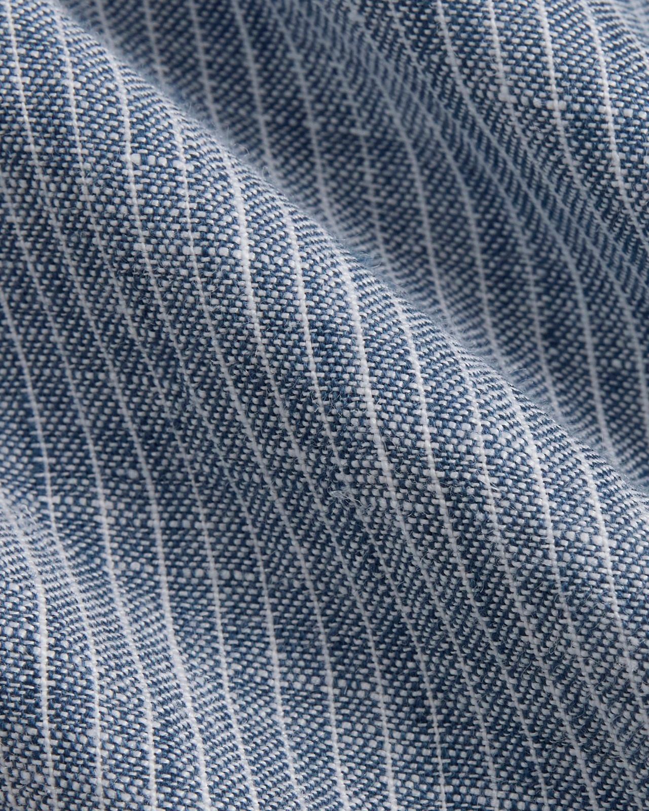 The Classic Shirt in Linen Product Image