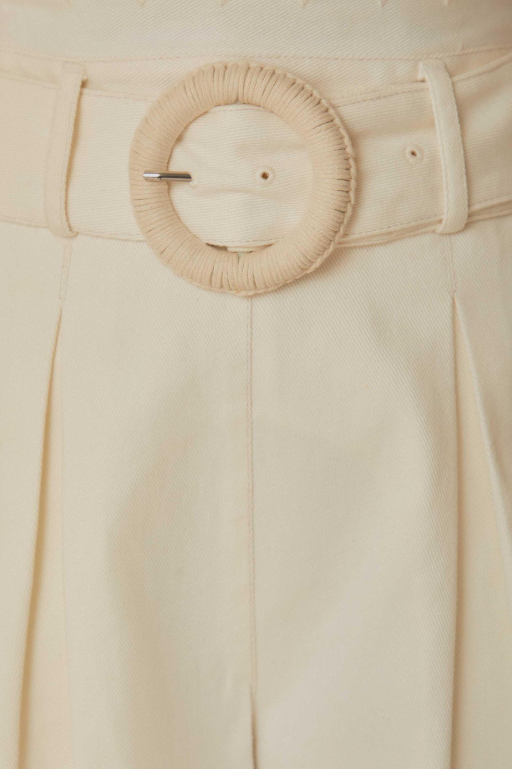 White Festone Belted Shorts Product Image