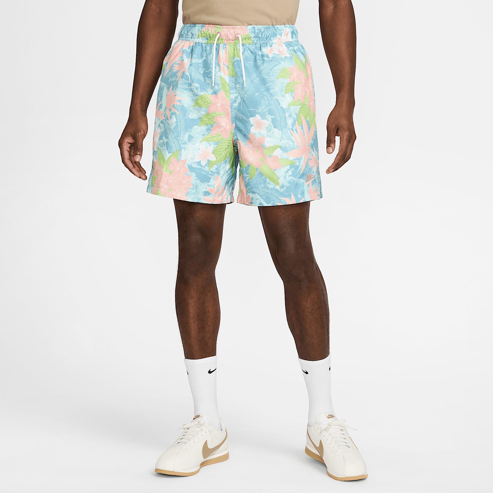 Nike Club Men's Flow Shorts Product Image