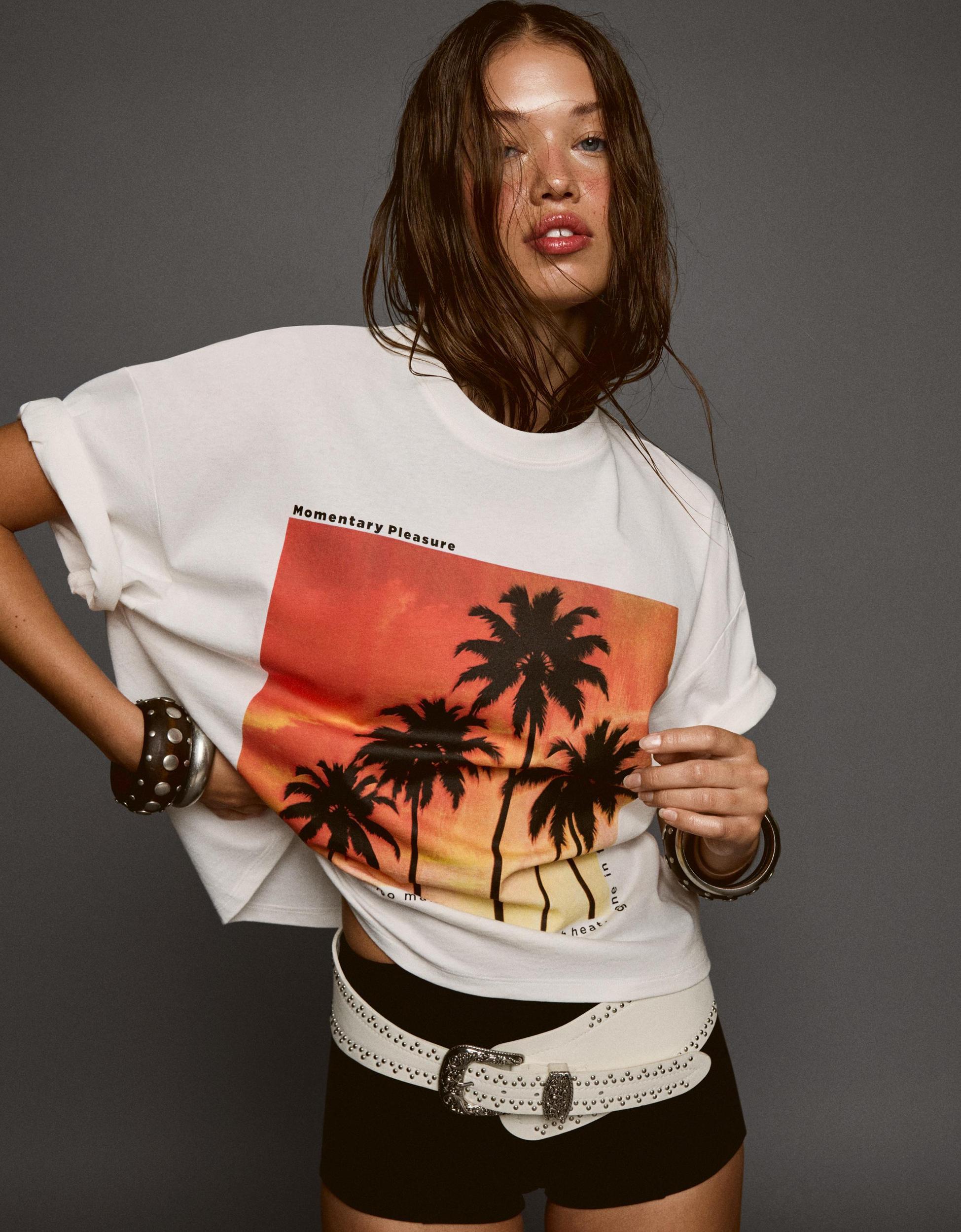 Short sleeve T-shirt with print Product Image