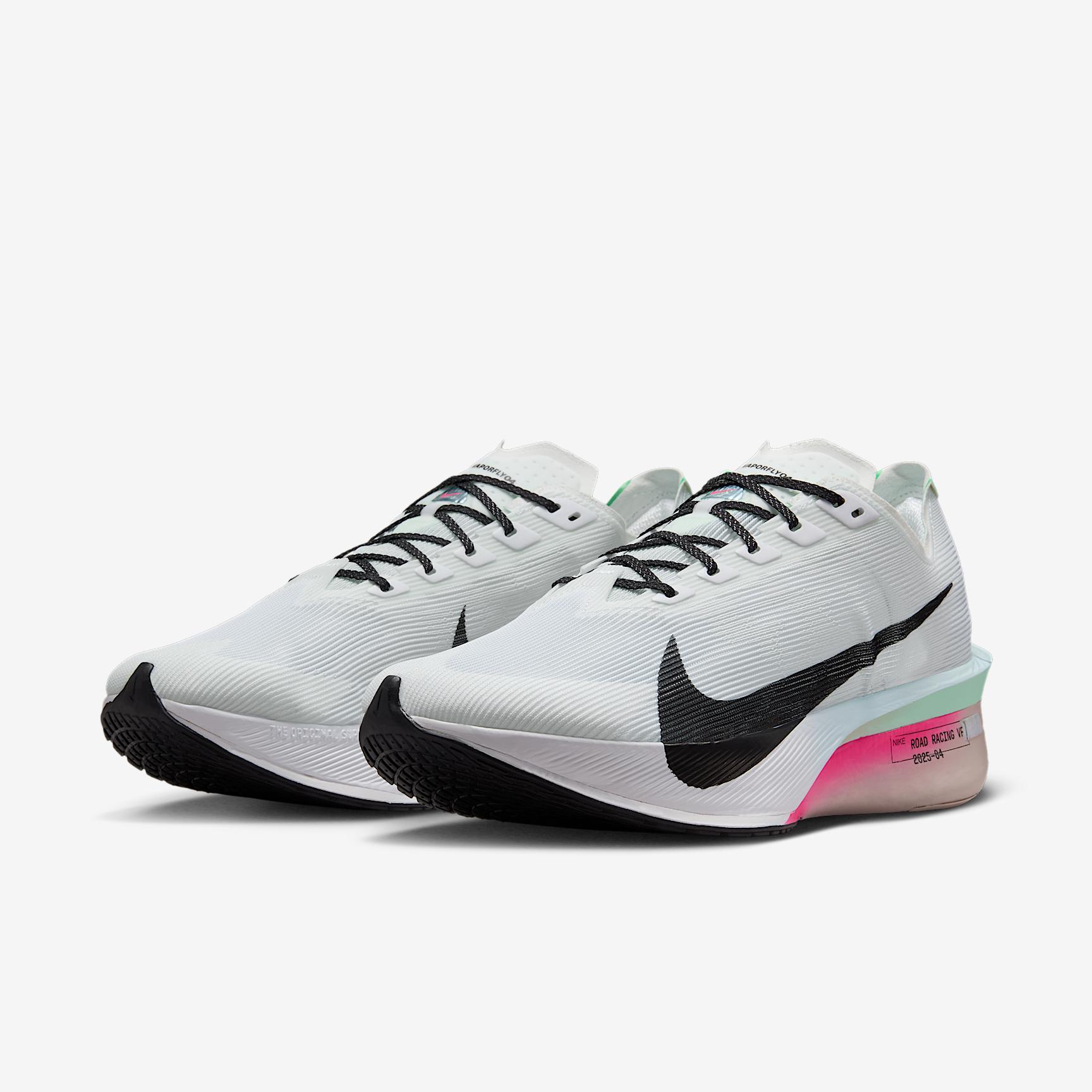 Nike Men's Vaporfly 4 Road Racing Shoes Product Image