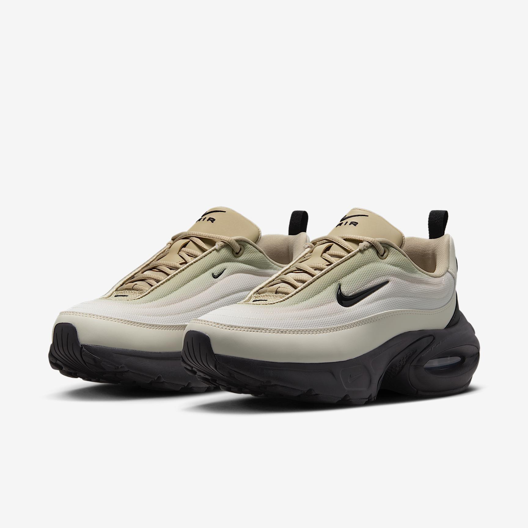 Nike Women's Air Max Portal Shoes Product Image