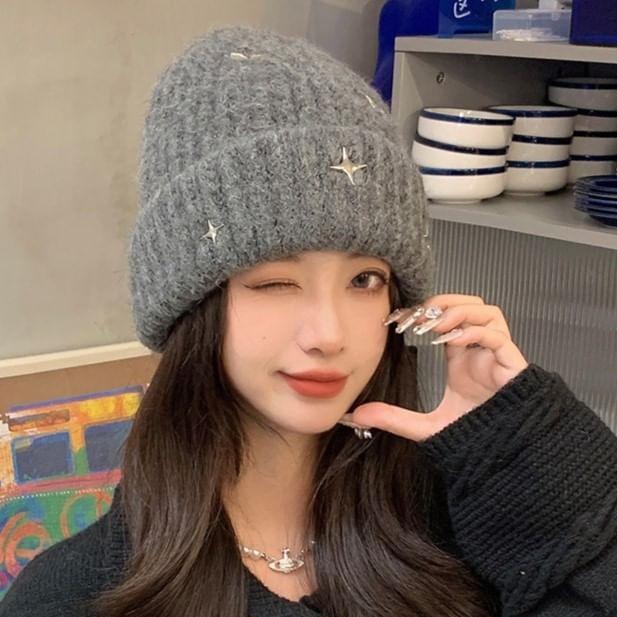 Star Knit Beanie Product Image
