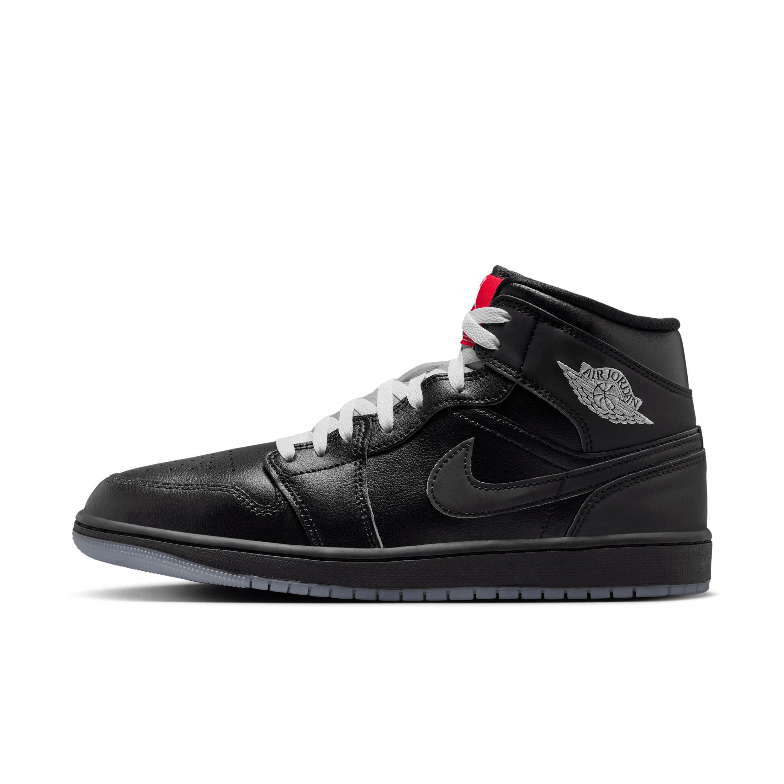 Jordan Mens Air Retro 1 Mid SE Casual Shoes Product Image