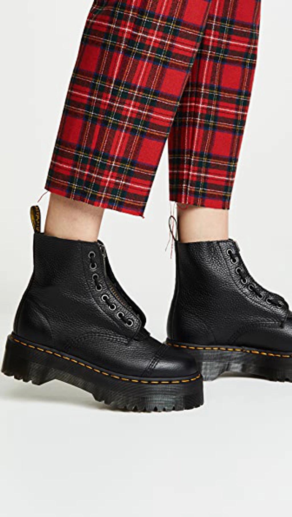 DR. MARTENS' Sinclair 8 Eye Boots Black Product Image