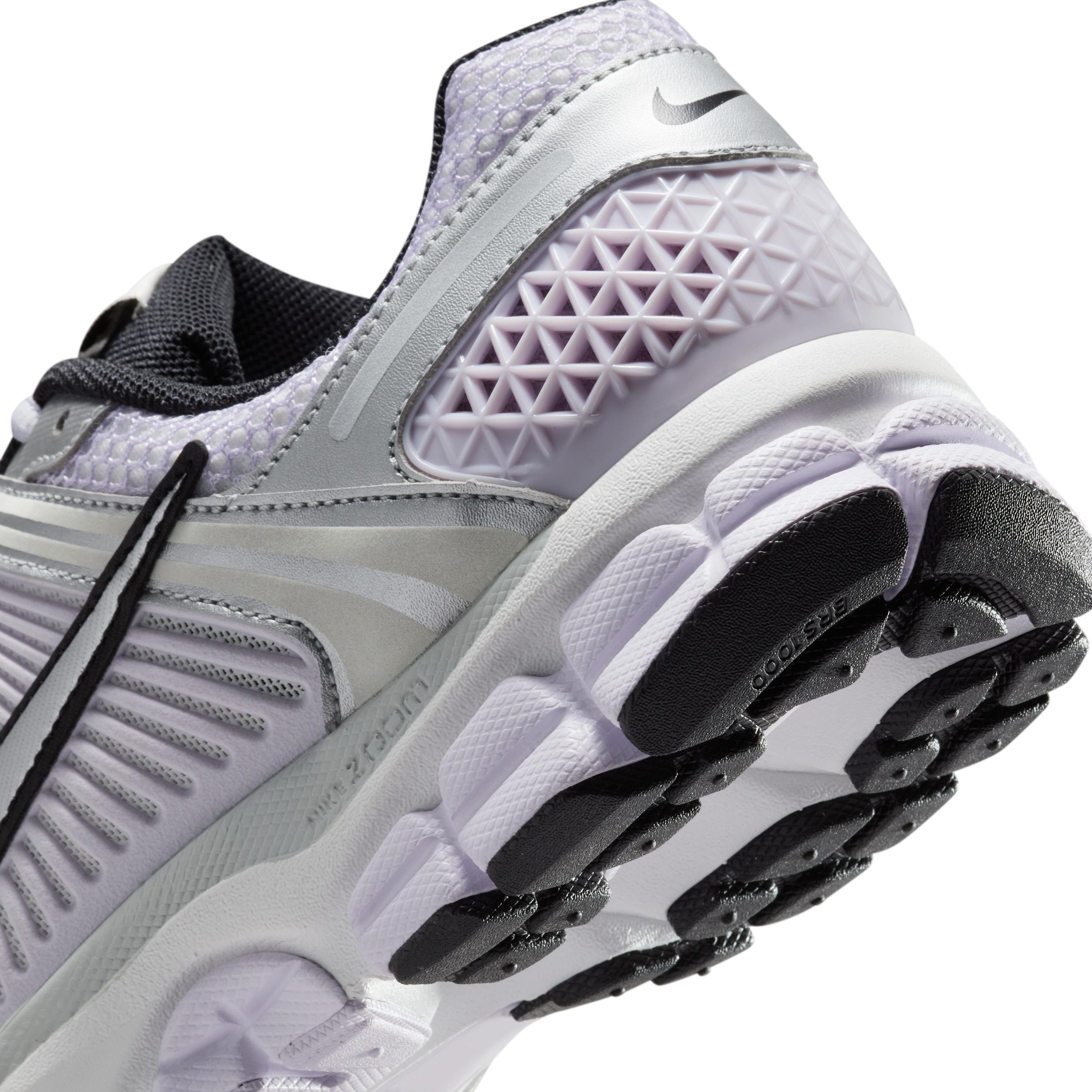 Nike Women's Zoom Vomero 5 Shoes Product Image