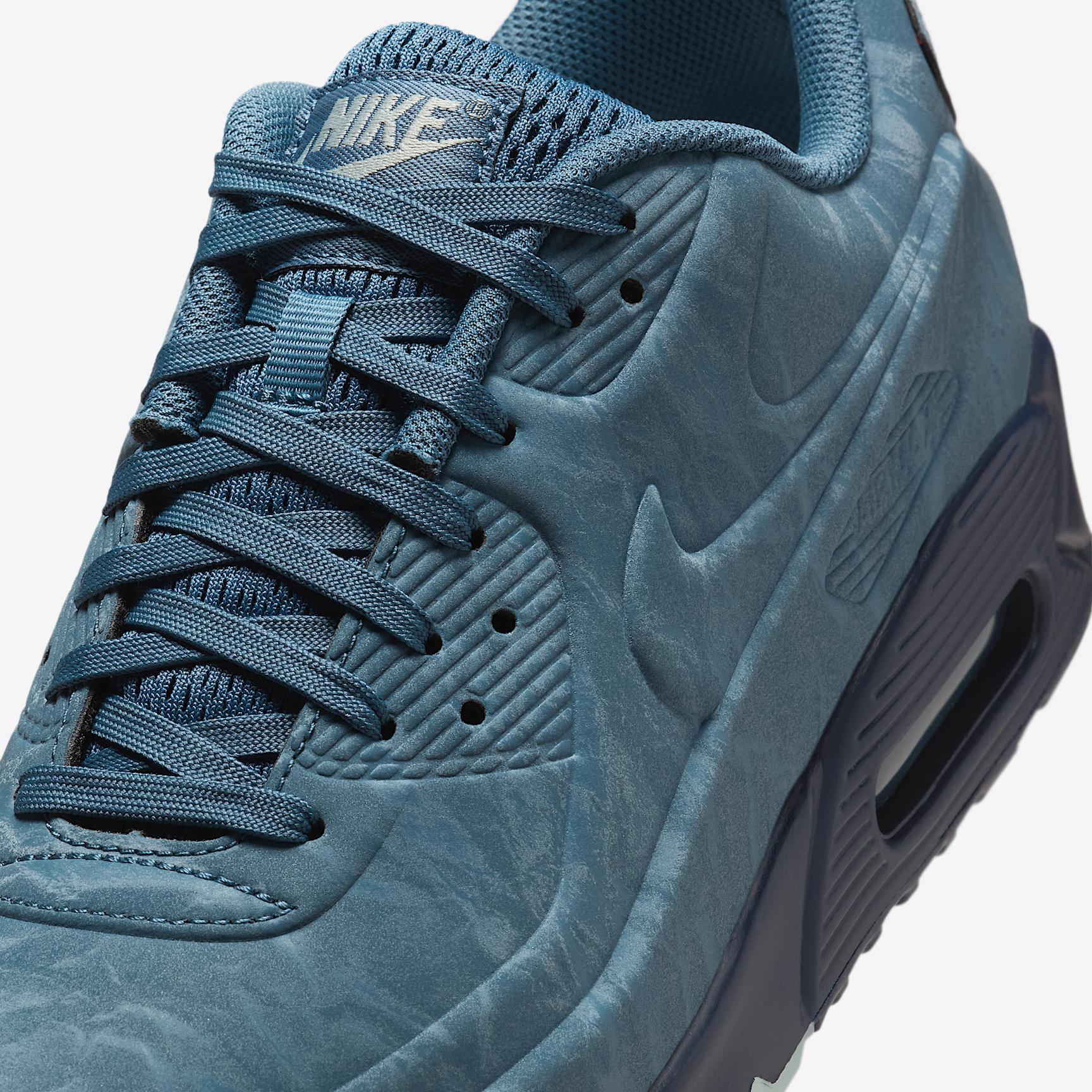 Nike Air Max 90 Men's Shoes Product Image