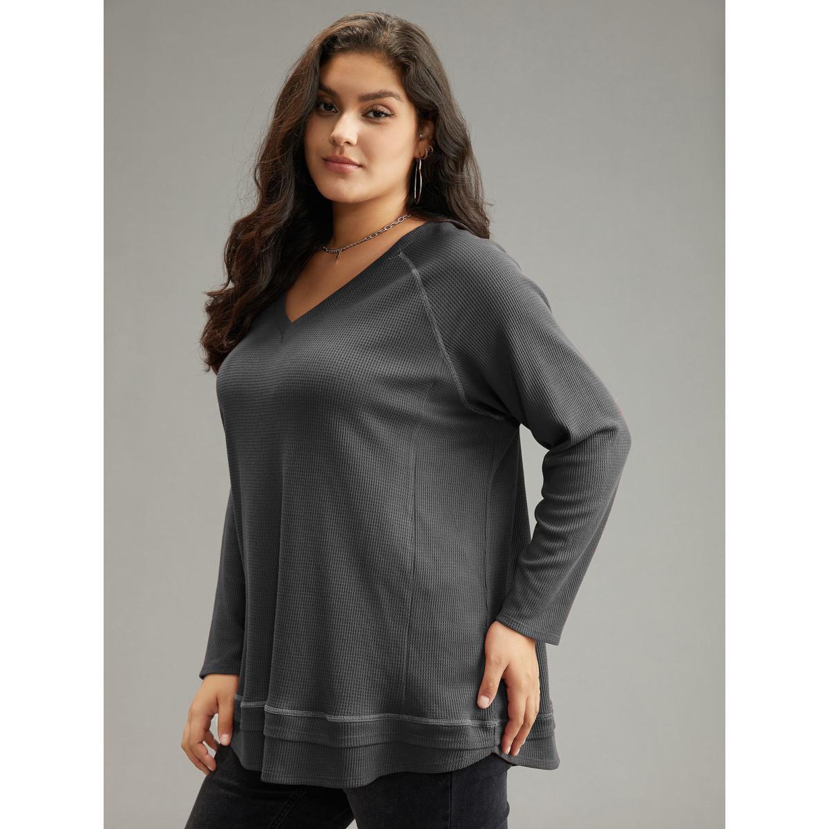 Plus Size Plain Textured Stitch Raglan Sleeve Sweatshirt Women DarkGray Casual Plain V-neck Everyday Sweatshirts BloomChic 18-20/2X Product Image