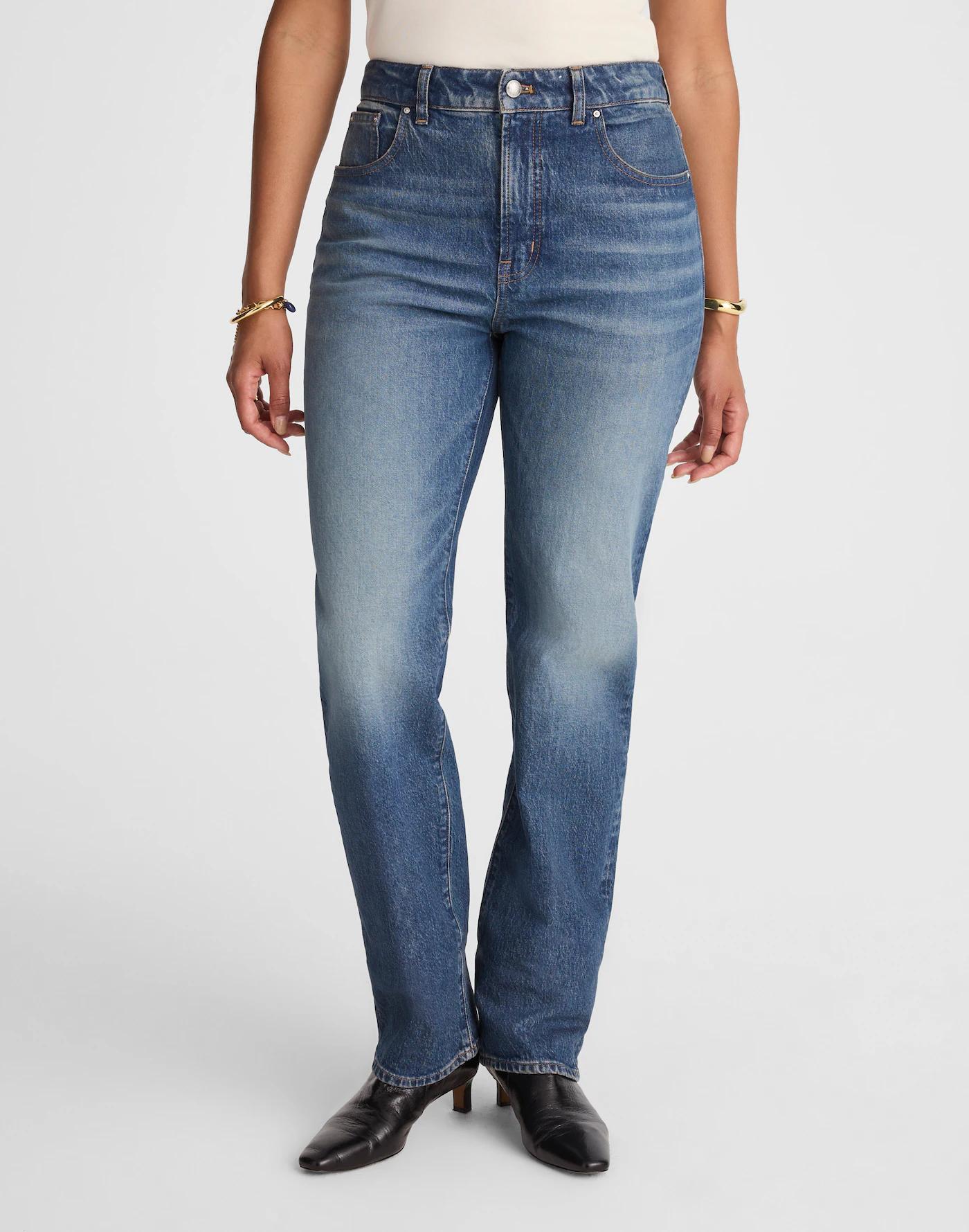 The Curvy Longline Straight Jean in Greendale Wash Product Image