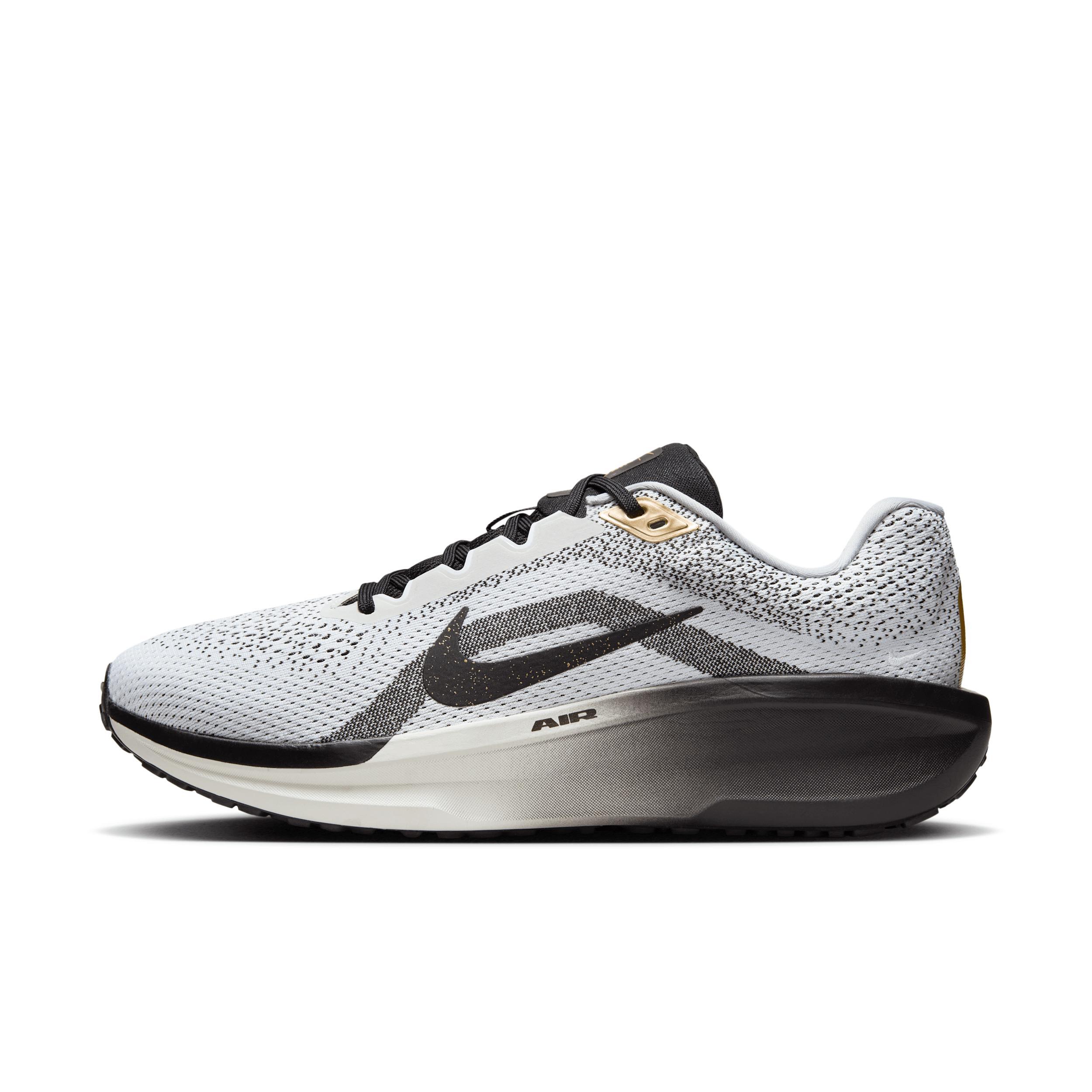 Nike Winflo 11 SE Men's Road Running Shoes, Size: 10, White Black Gold Product Image