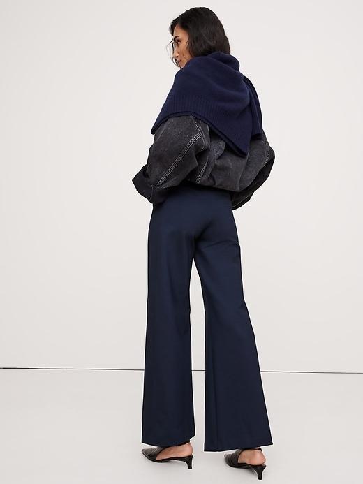 Wide-Leg Everywhere Ponte Cropped Pant Product Image