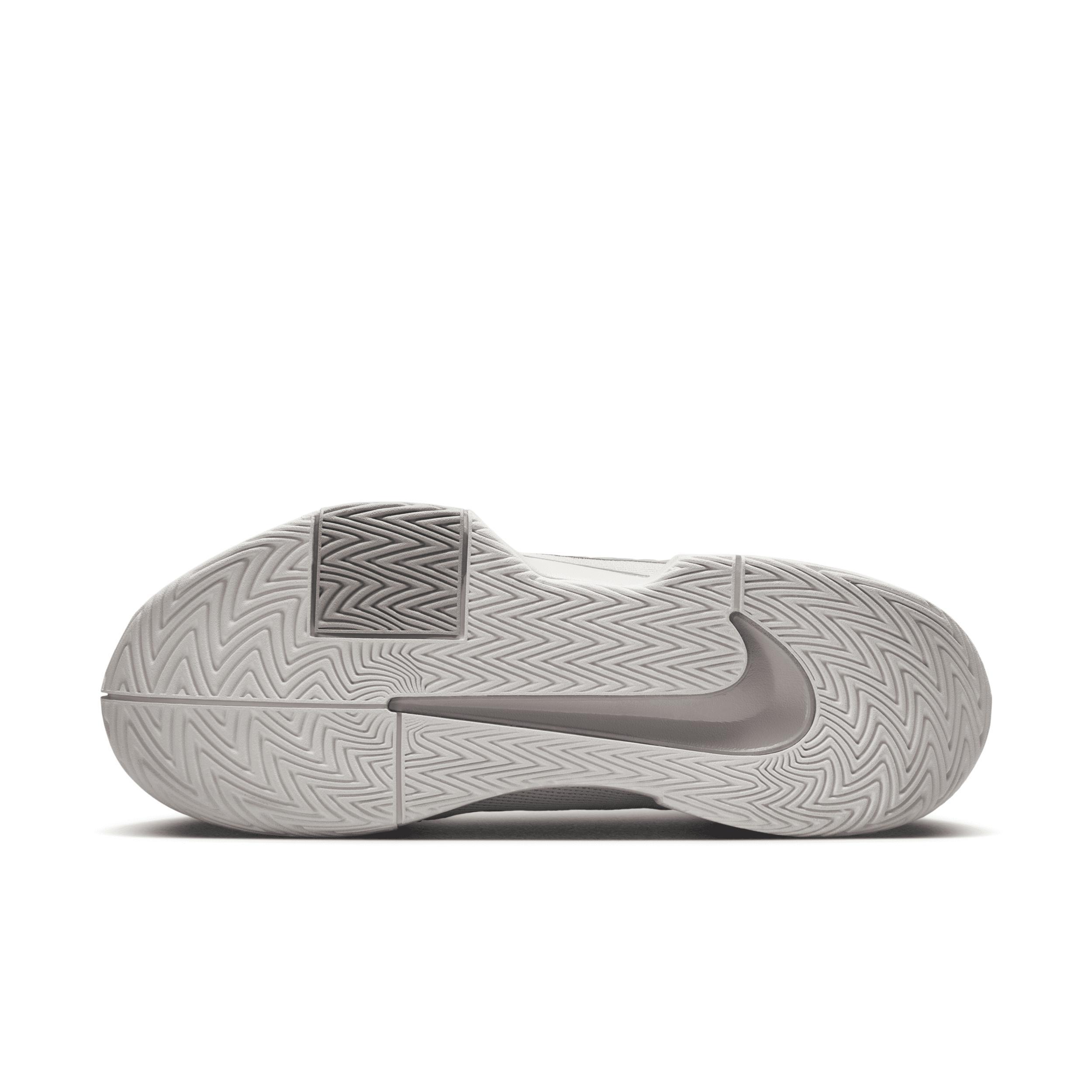 Nike Men's GP Challenge Pro Premium Hard Court Tennis Shoes Product Image