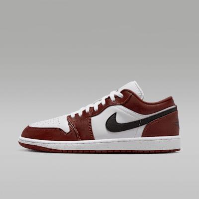 Men's Air Jordan 1 Low SE Shoes Product Image