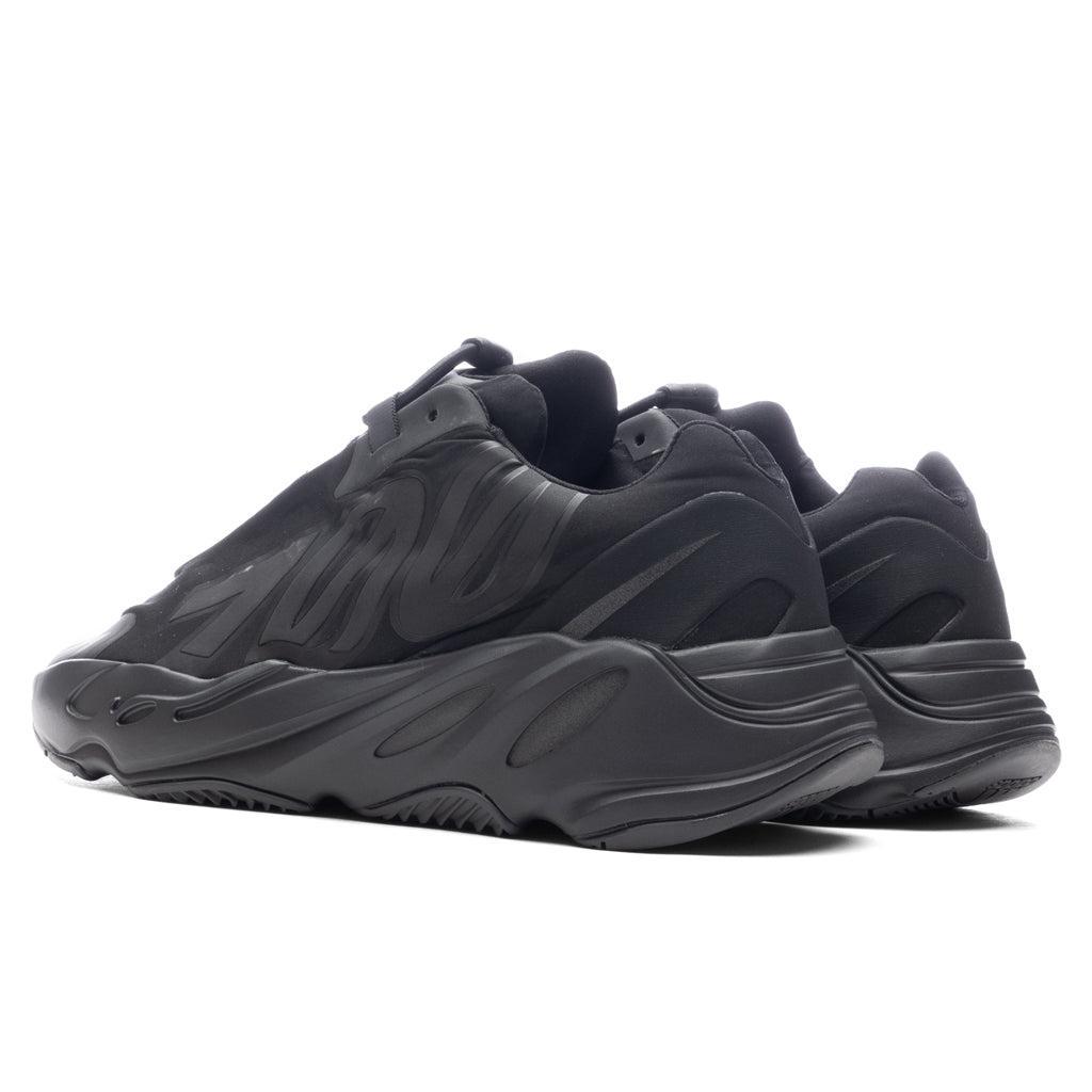 700 MNVN - Triple Black Male Product Image