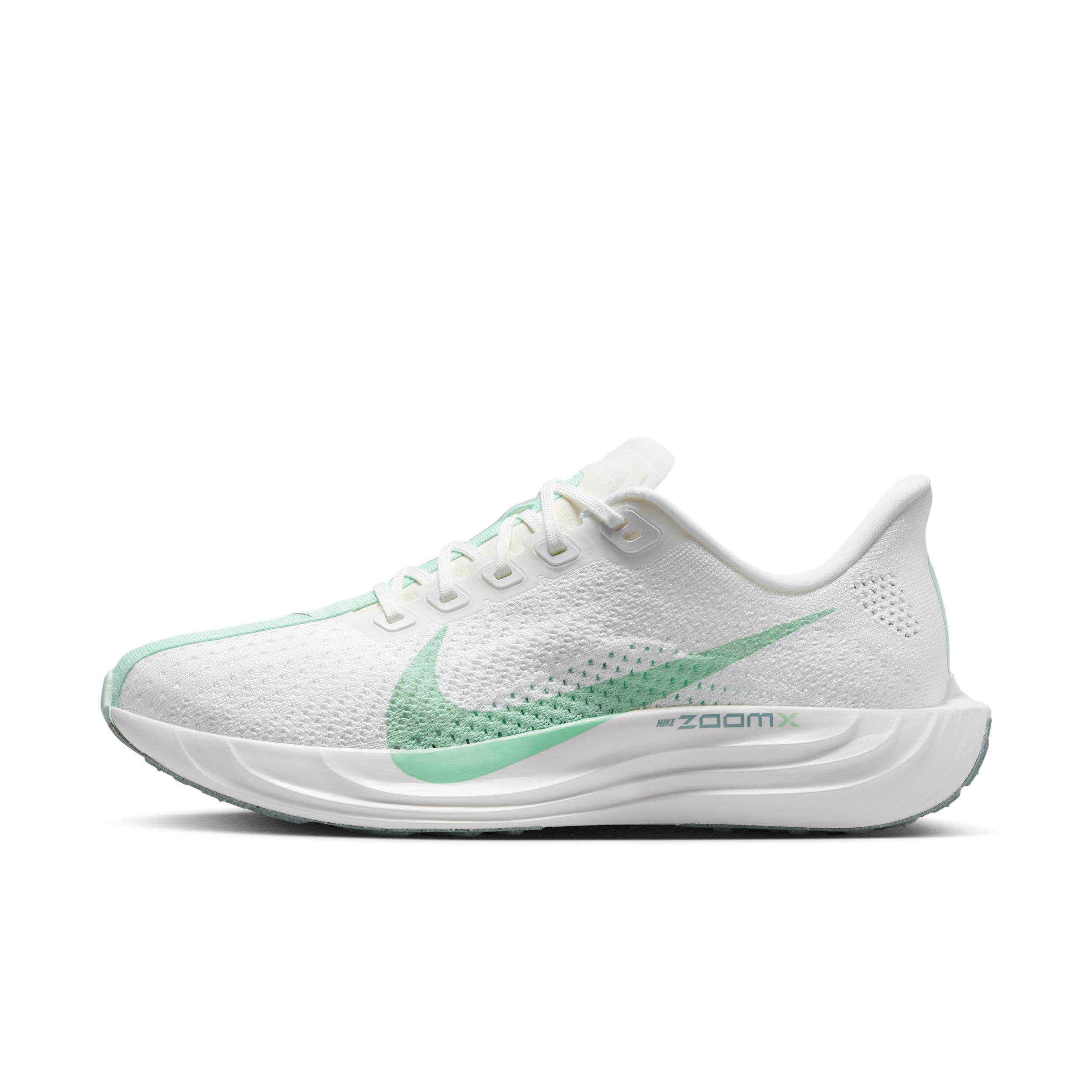 Nike Women's Pegasus Plus Road Running Shoes Product Image