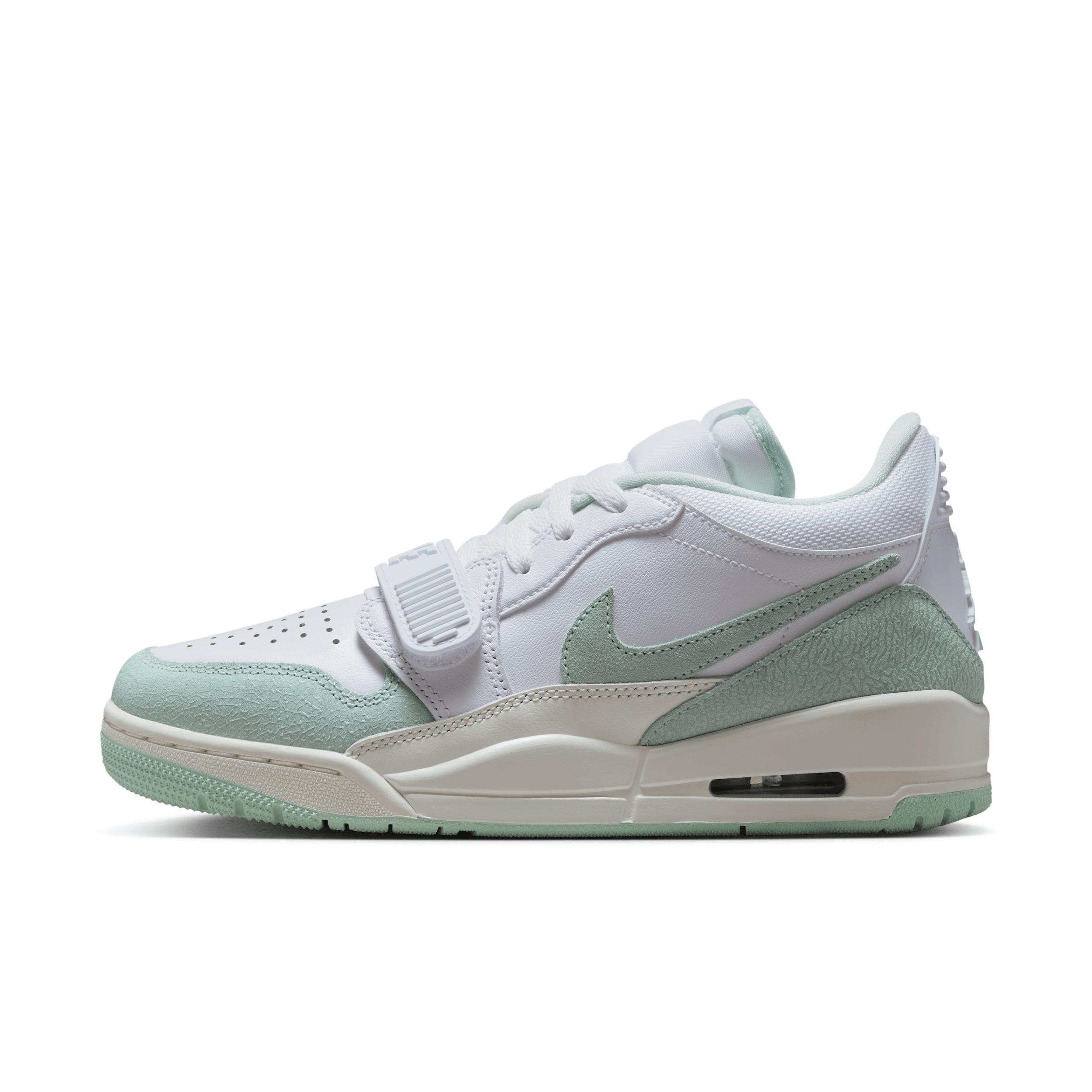 Air Jordan Legacy 312 Low Women's Shoes Product Image