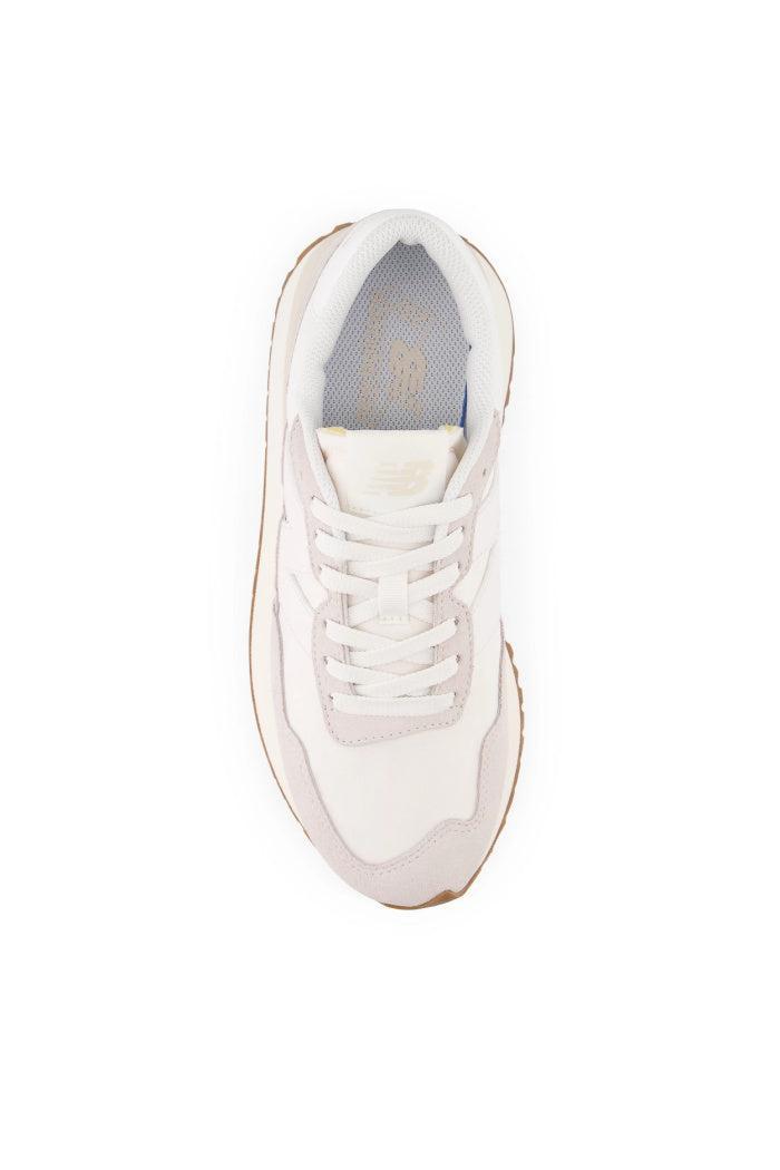 New Balance 237V1 Product Image