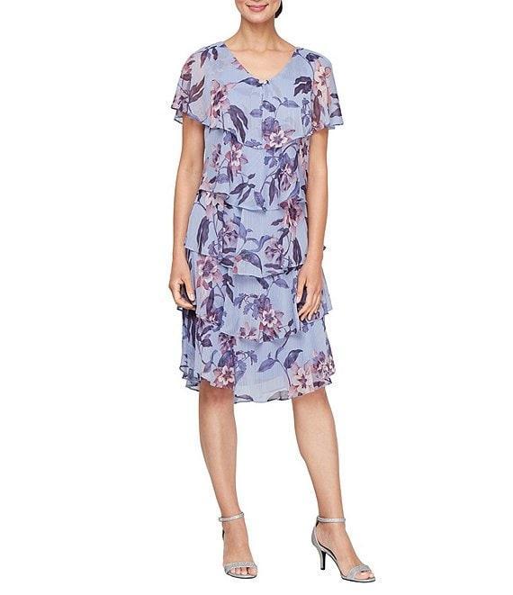 Ignite Evenings Short Sleeve V-Neck Tiered Floral Print Dress Product Image
