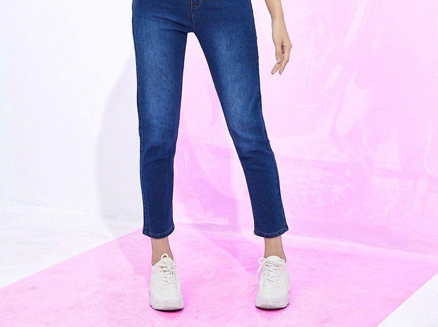 Washed Crop Skinny Jeans Product Image