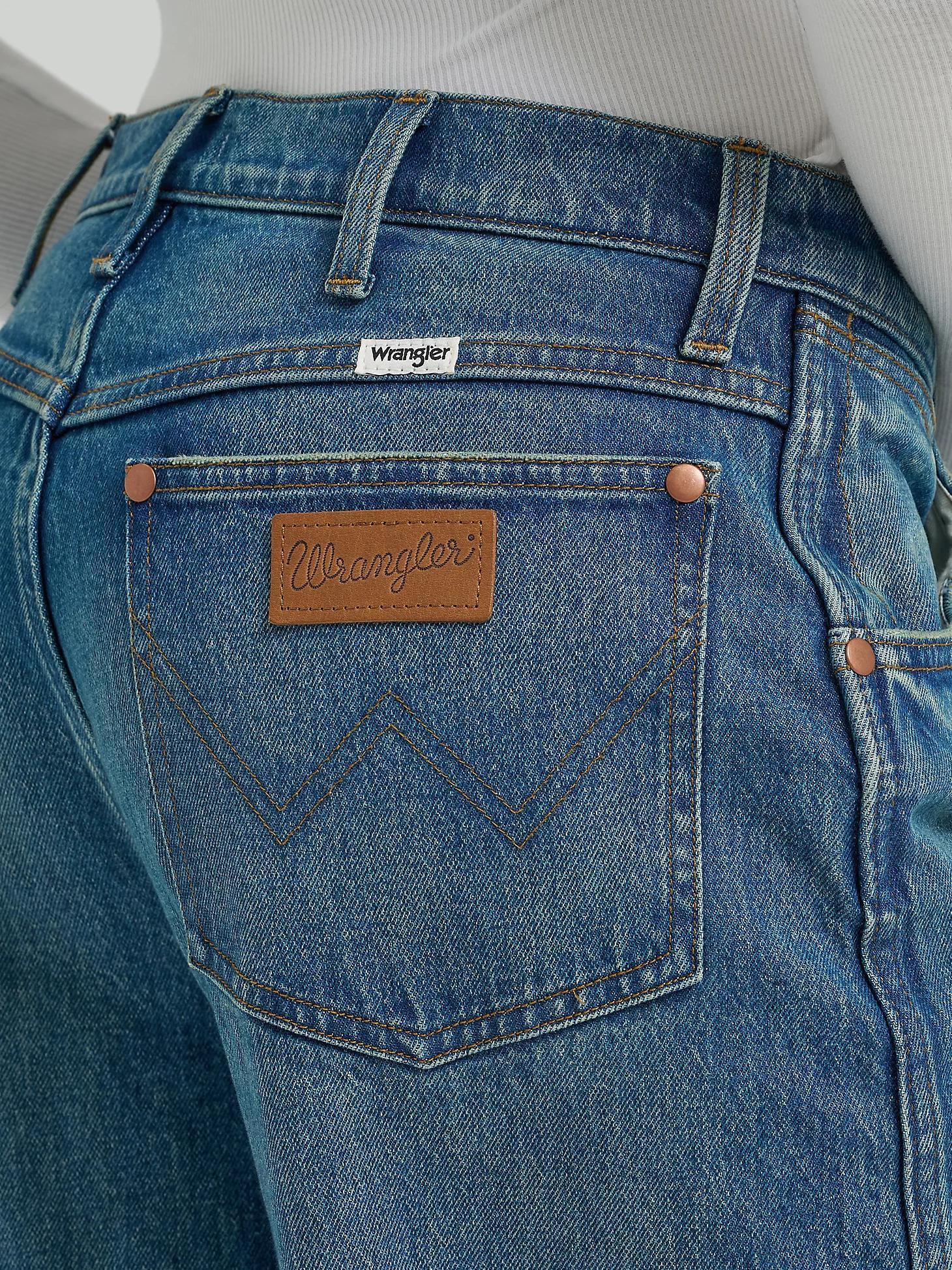 Women's Low Rise Super Baggy Jean | Women's JEANS | Wrangler® Product Image