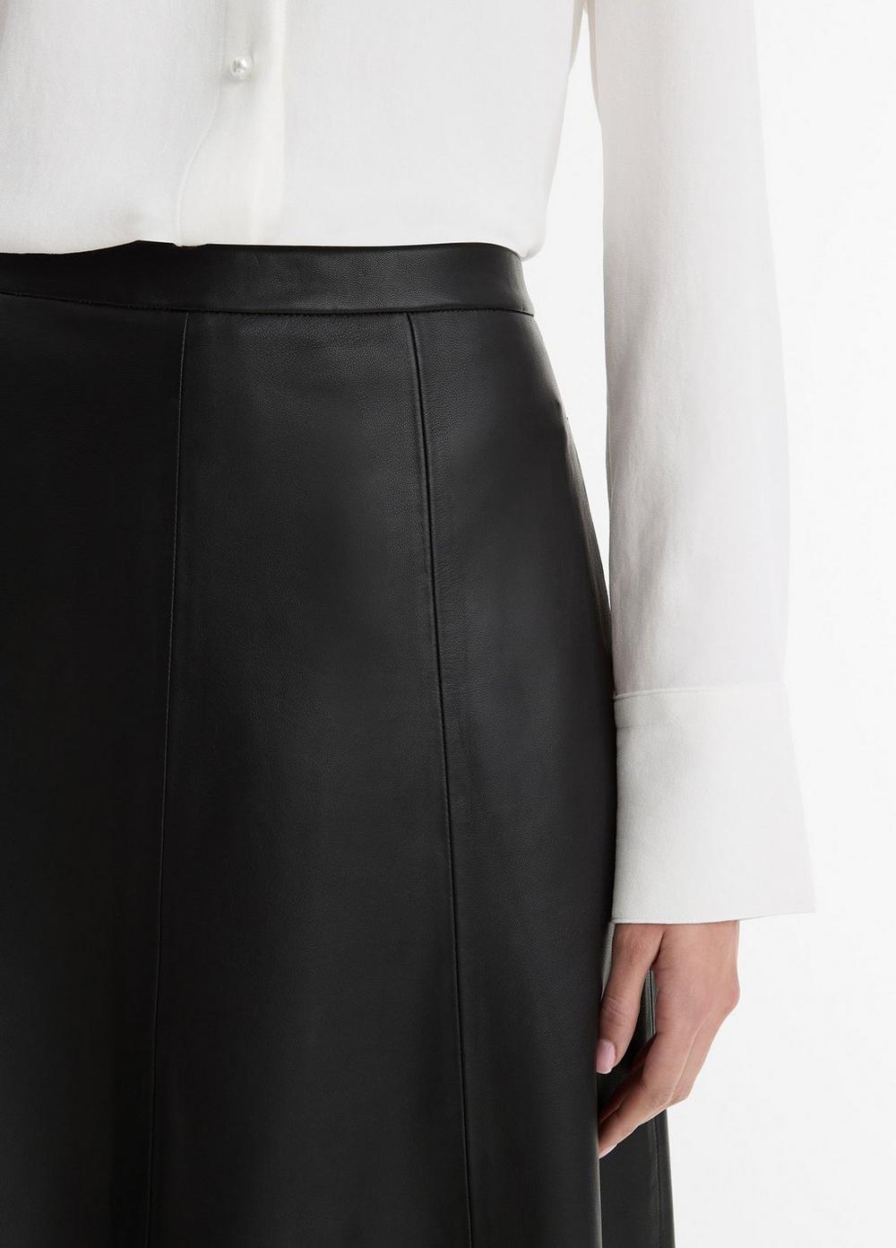 Womens Mid-Rise Flared Leather Skirt, Black, Size 6 Vince Product Image