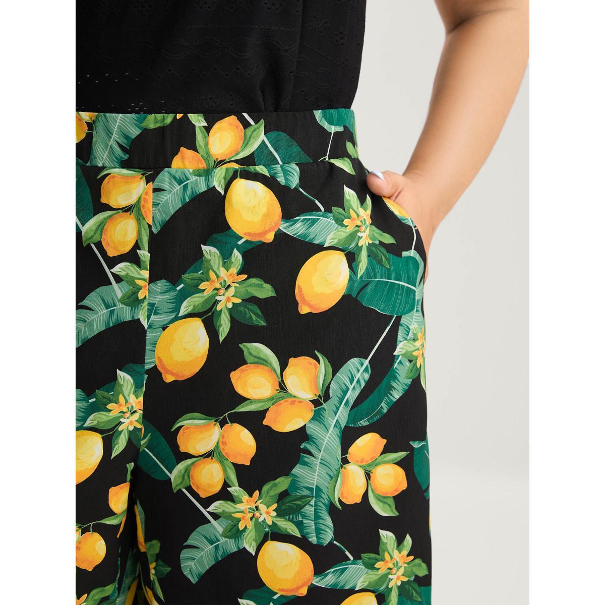 Plus Size Citrus Print Wide-Leg Pants Women BlackFlower Casual Wide Leg Mid Rise Everyday-Casual Pants BloomChic 18-20/2X Product Image