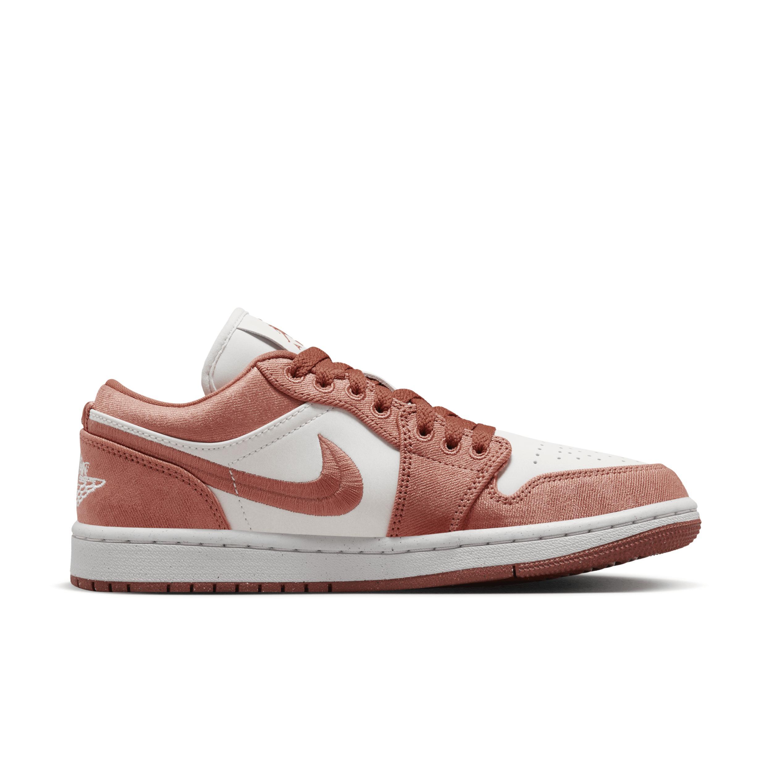 Nike Air Jordan 1 Low SE sneakers Product Image