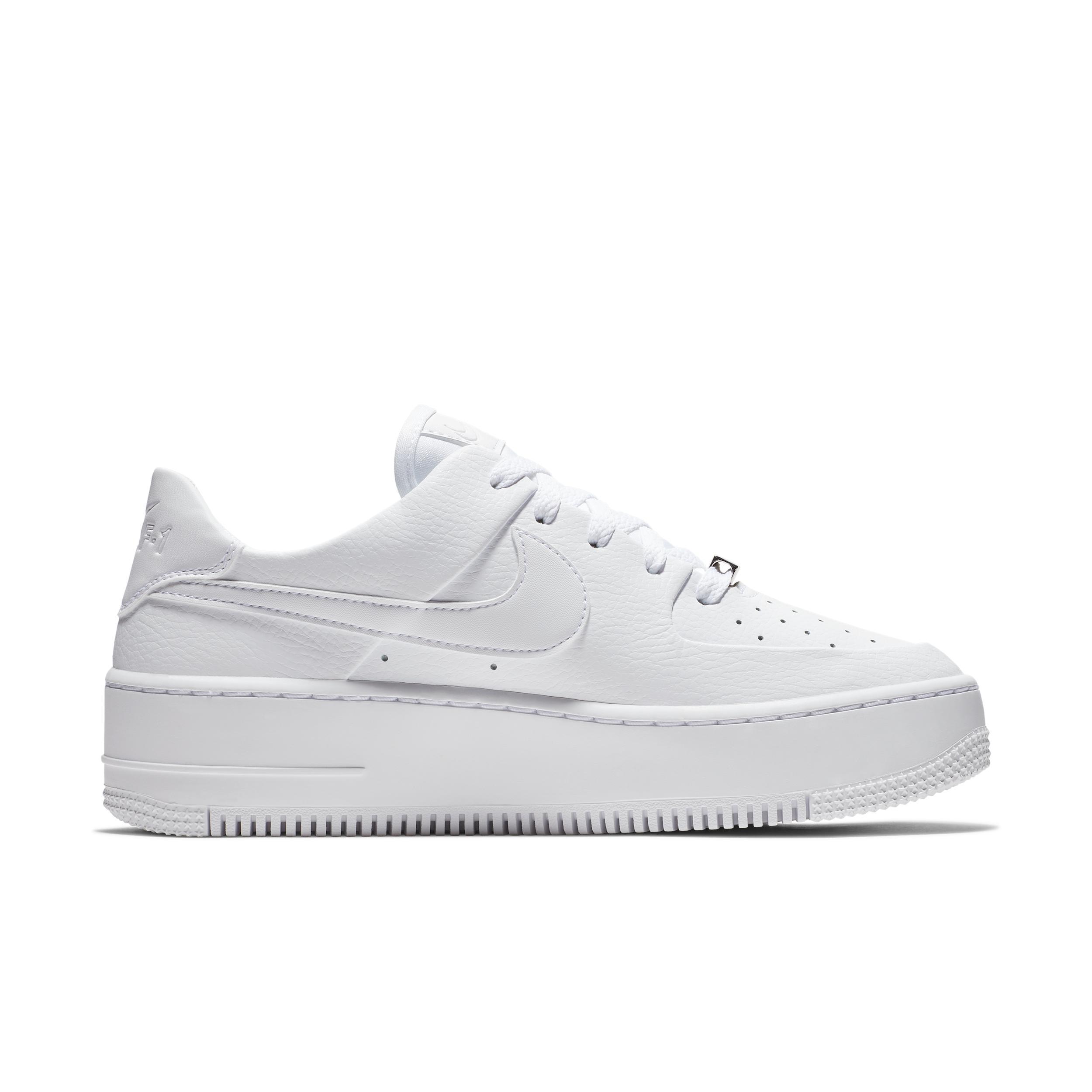 Nike Women's Air Force 1 Sage Low Shoes Product Image