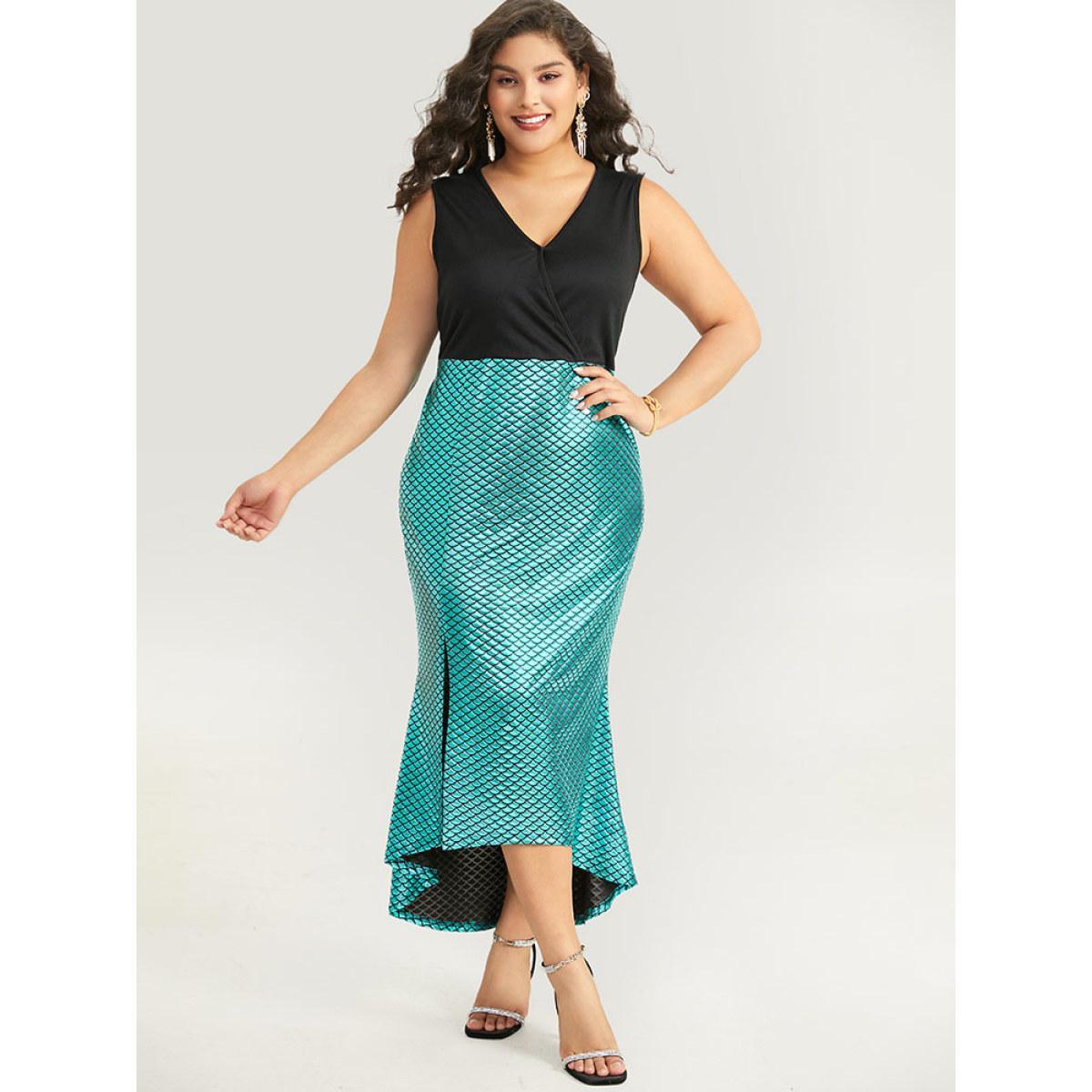 Plus Size Halloween Sequin Patchwork Split Hem Sleeveless Dress Black Women Party Patchwork V-neck Sleeveless Curvy Midi Dress BloomChic 18-20/2X Product Image