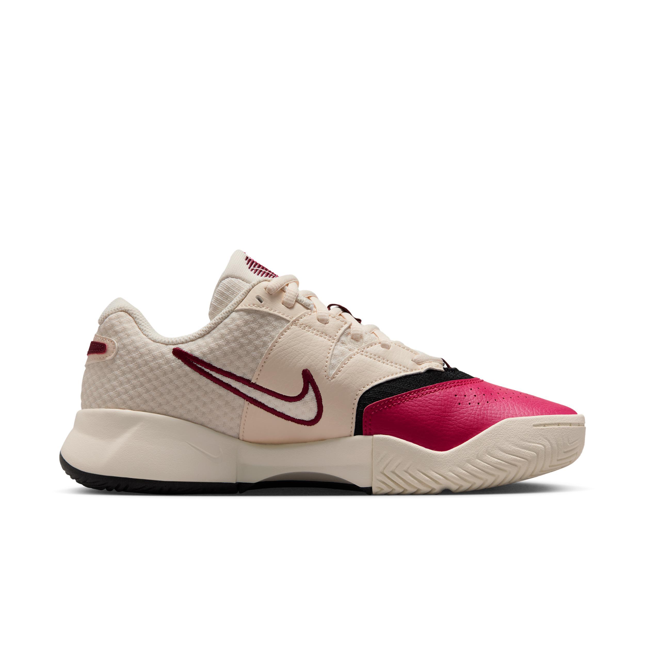 Nike Women's Court Lite 4 Tennis Shoes Product Image