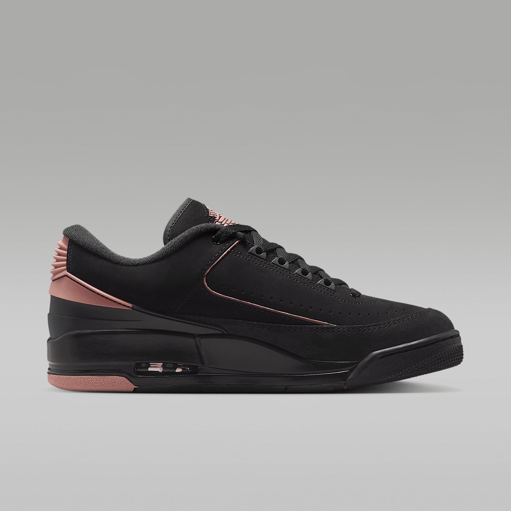 Men's Jordan 2/3 Shoes Product Image