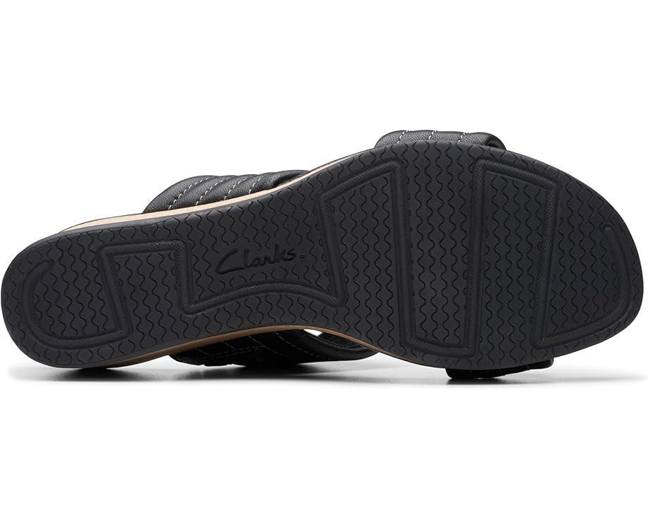 Women's Clarks Chelseah Path Product Image