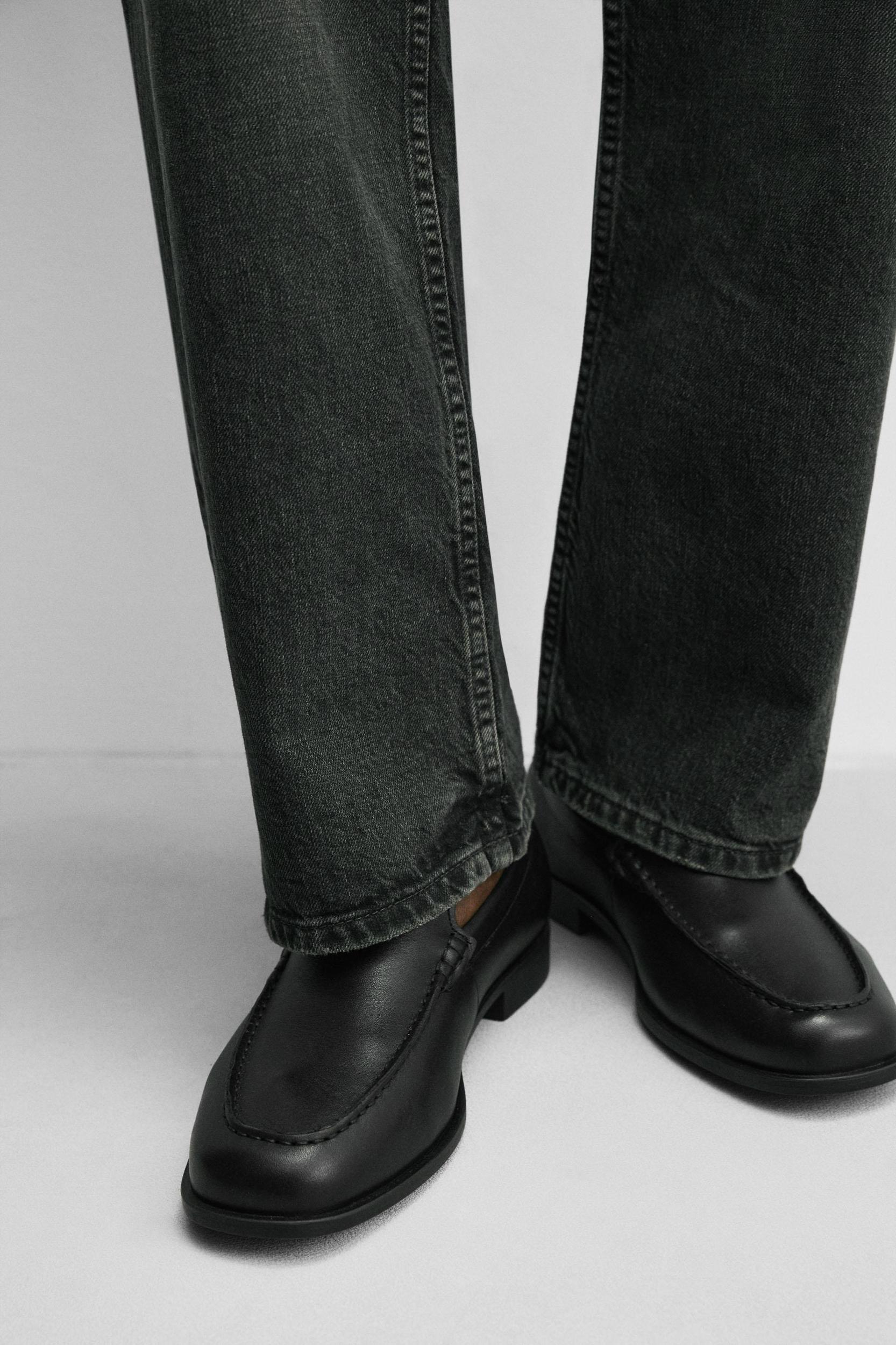 LEATHER DRESS LOAFERS Product Image
