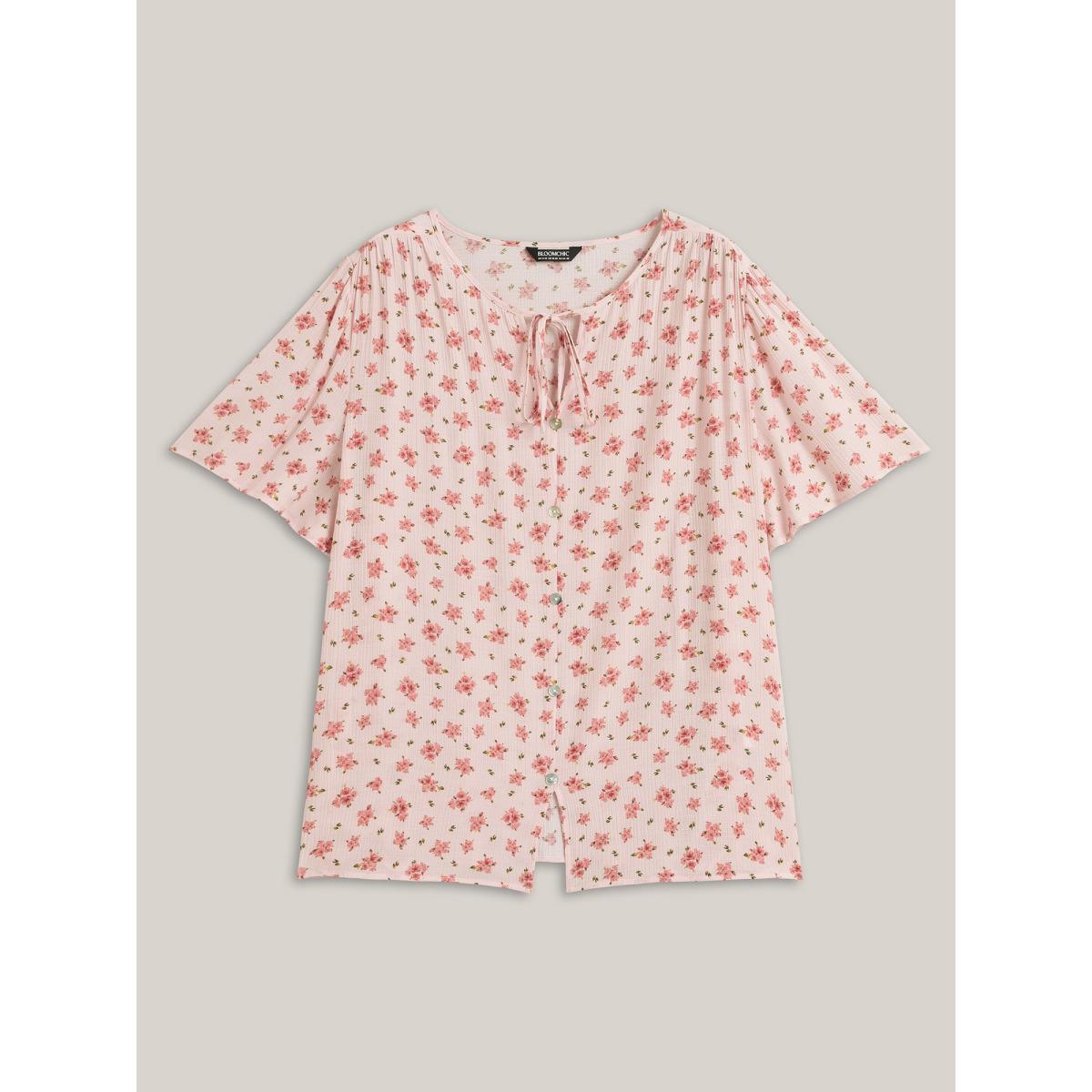 Plus Size Lightpink Blushing Floral Print Button Detail Blouse Women Short sleeve Round Neck Everyday-Elegant Blouses BloomChic 10/M Product Image