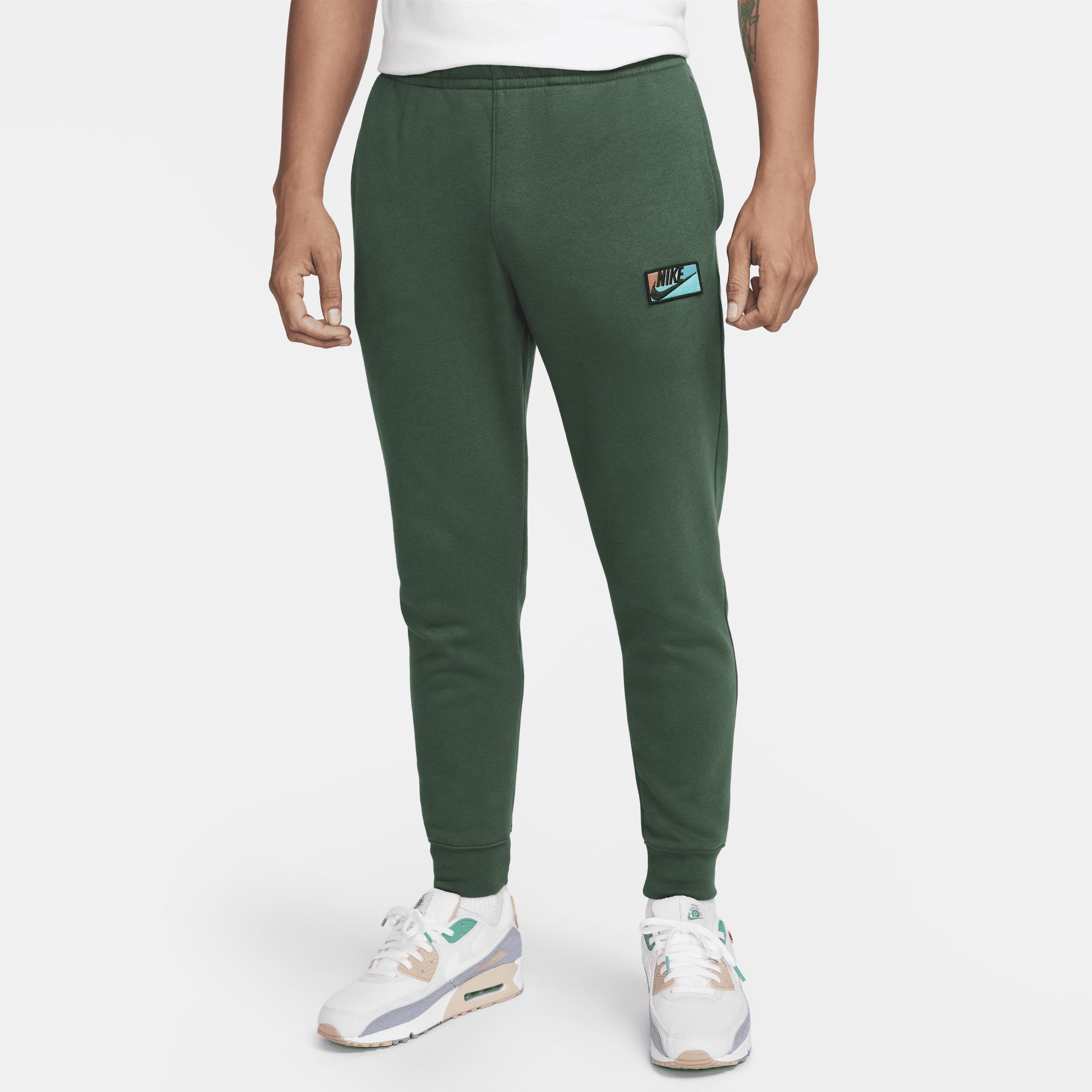 Nike Club Fleece Men's Fleece Pants Product Image