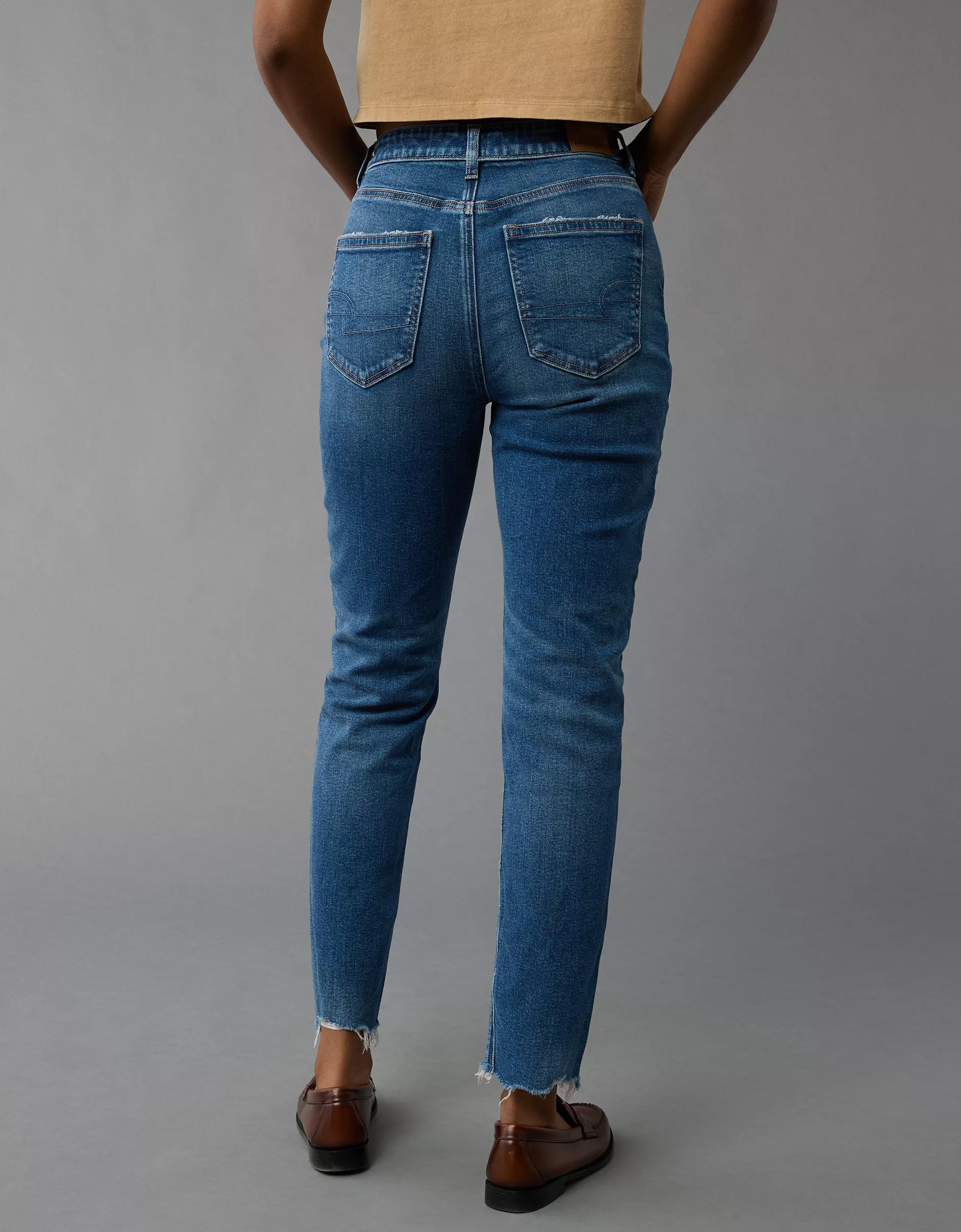 AE Strigid Mom Jean Product Image