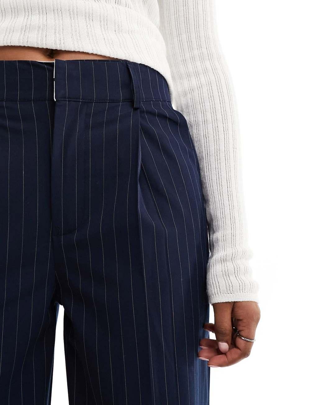 Cotton On relaxed suit pants Product Image