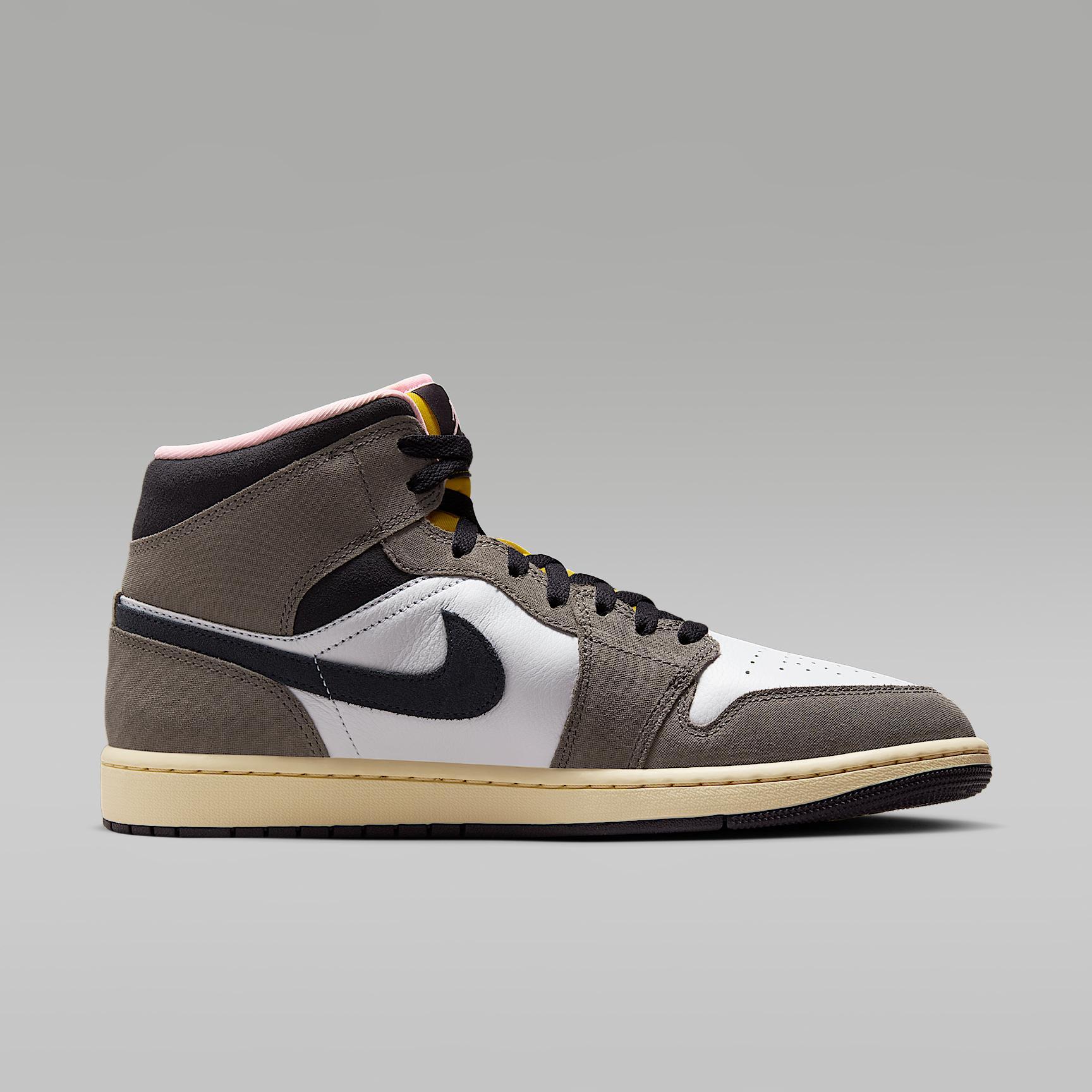 Air Jordan 1 Mid SE Men's Shoes Product Image