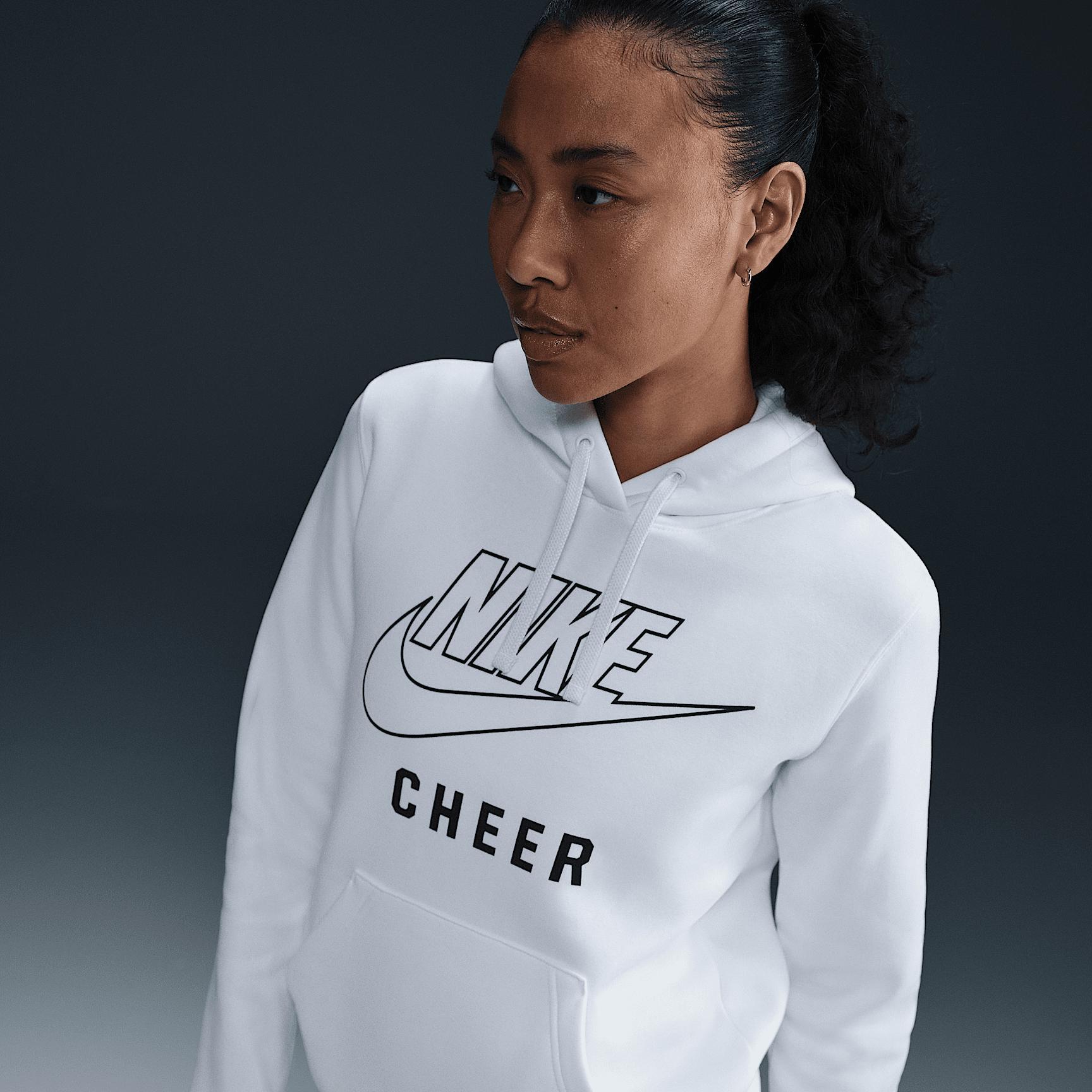 Nike Women's Cheer Pullover Hoodie Product Image