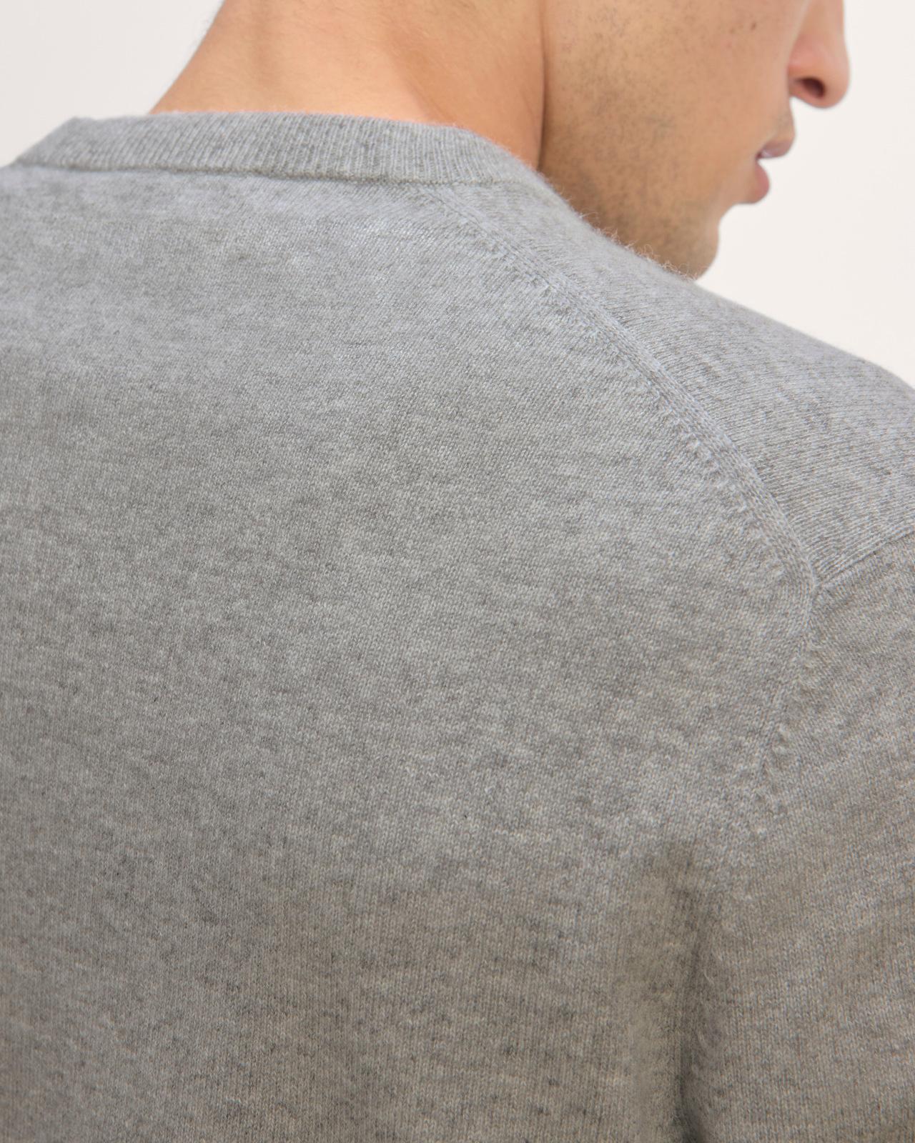 The Cashmere V-Neck Sweater Product Image