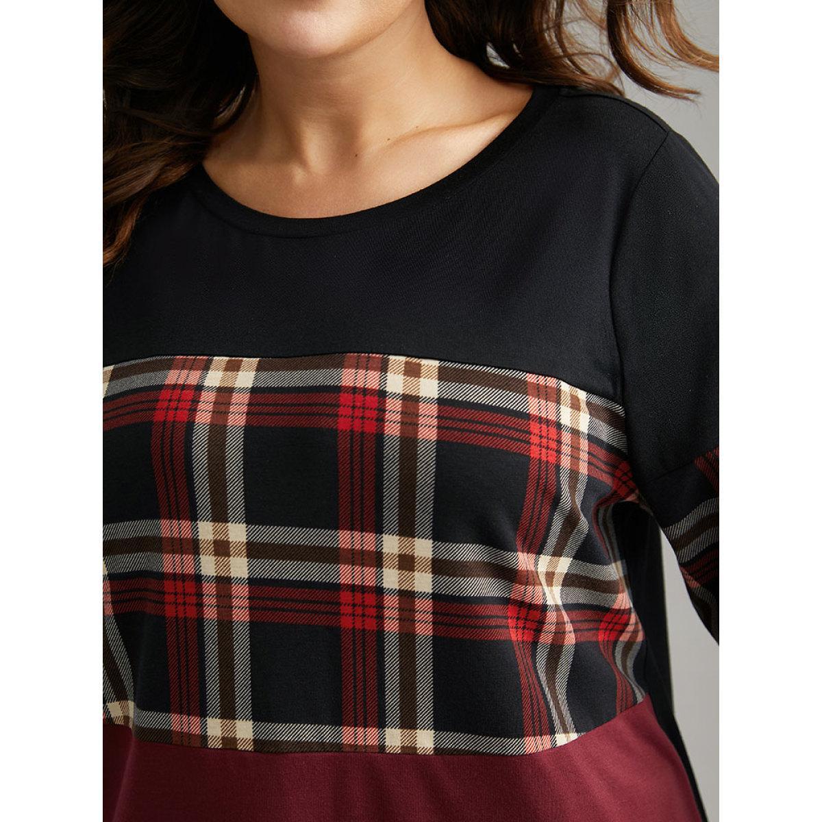 Plus Size Plaid Contrast Patchwork Round Neck T-shirt Red Women Casual Contrast Plaid Round Neck Everyday T-shirts BloomChic 22-24/3X Product Image