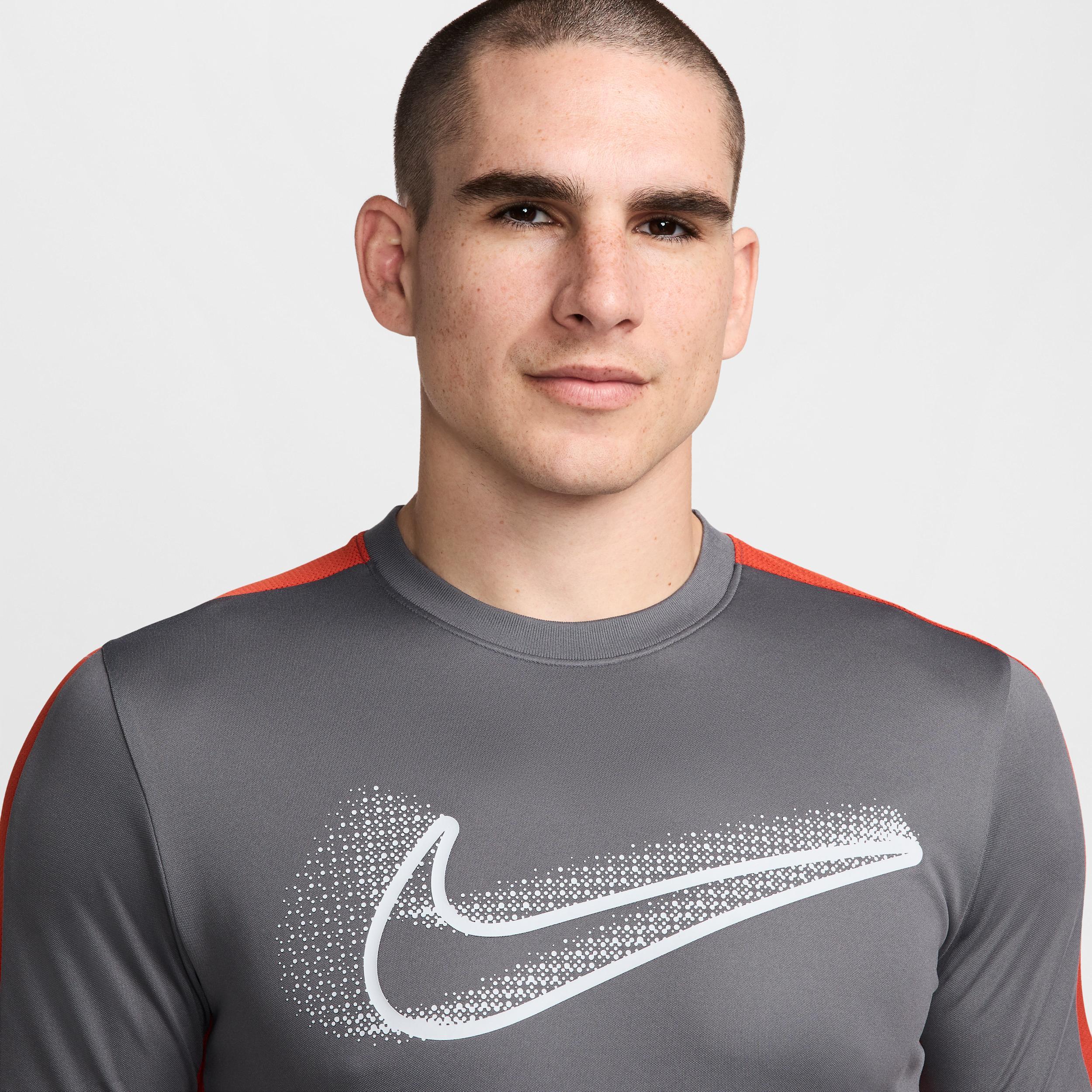 Nike Academy Men's Dri-FIT Short-Sleeve Soccer Top Product Image
